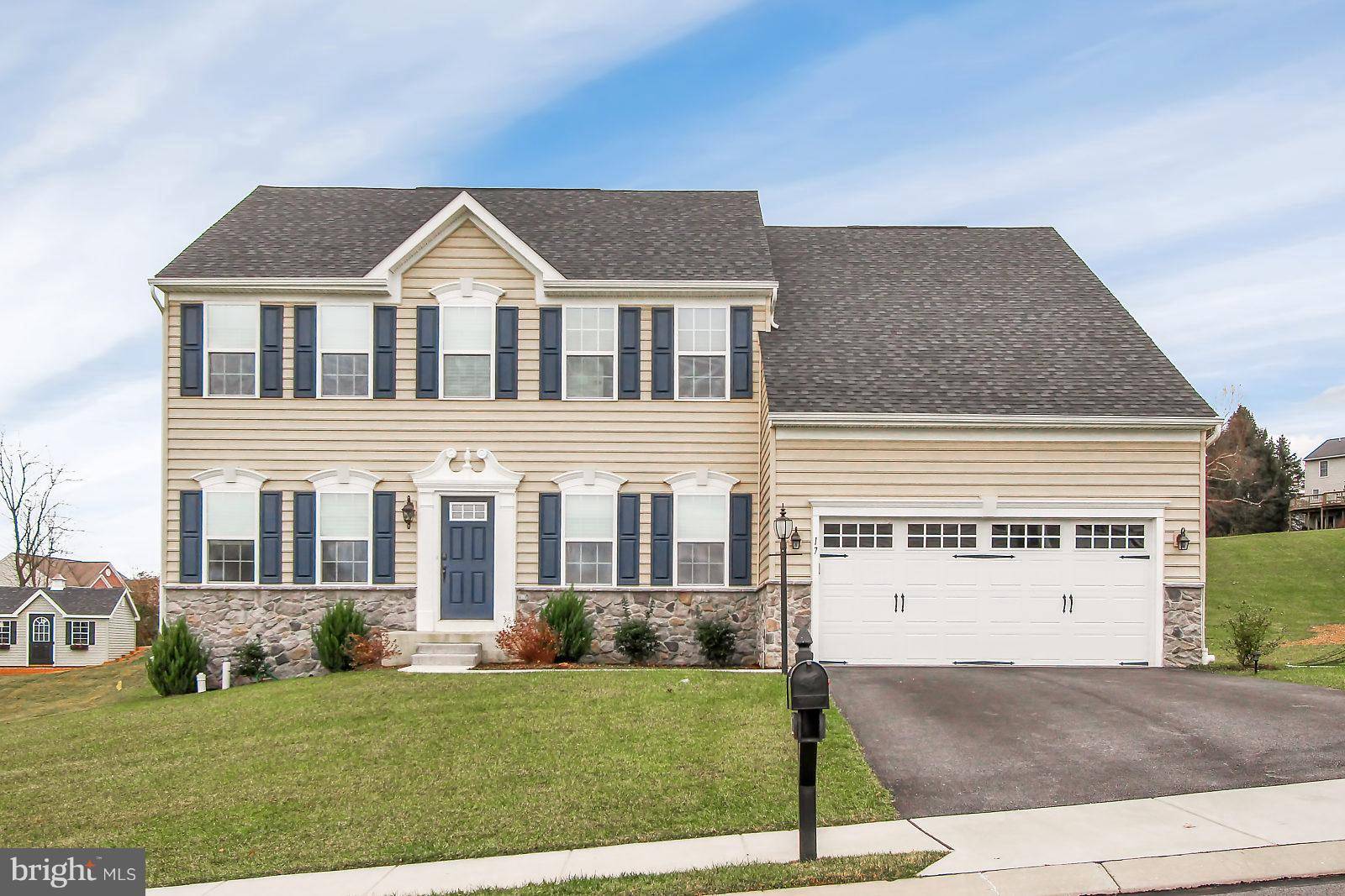 New Freedom, PA 17349,17 BEE TREE CIR