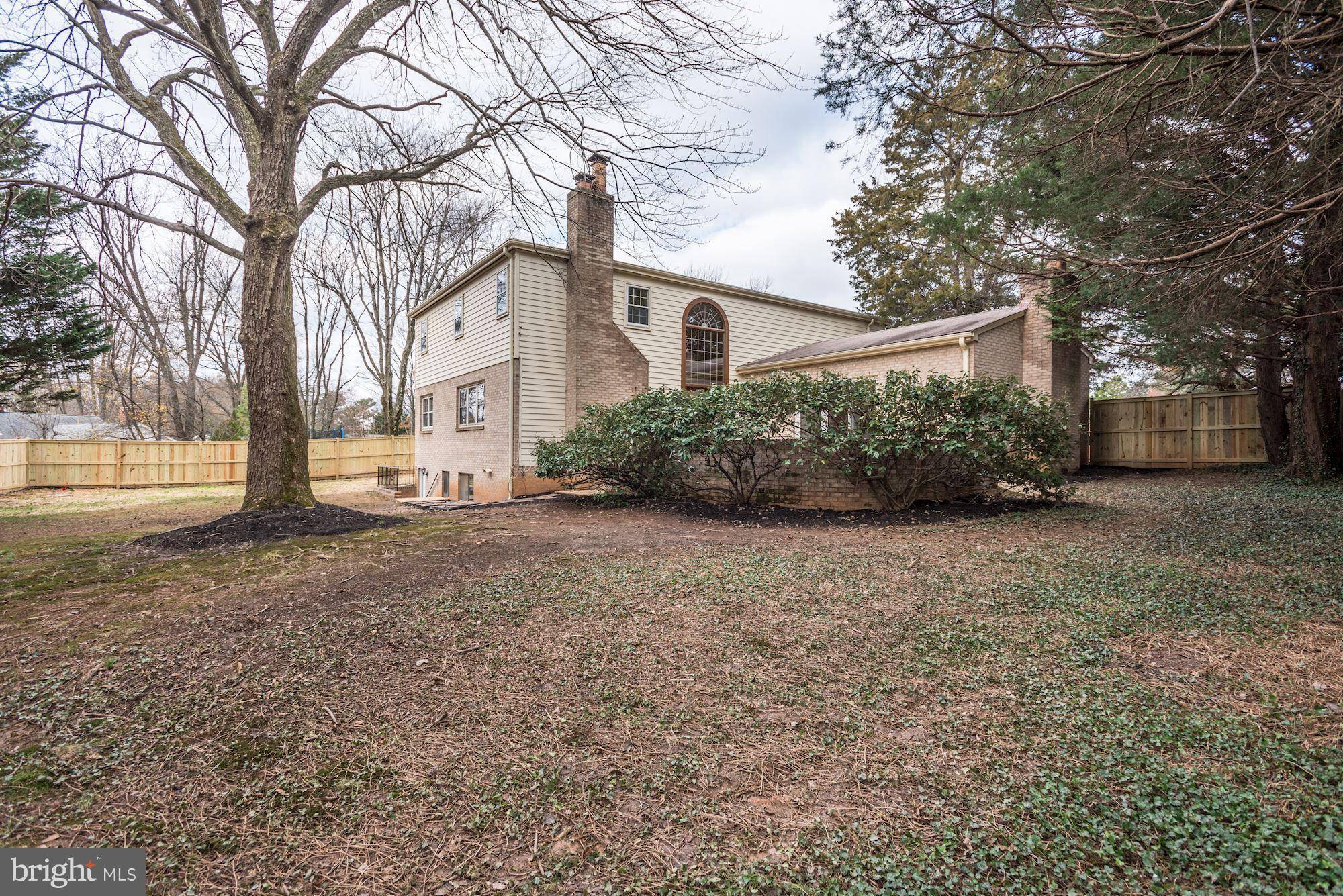 Mclean, VA 22102,8113 BIRNAM WOOD