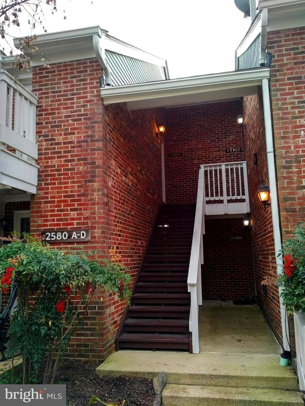 Arlington, VA 22206,2580-B S ARLINGTON MILL DR #2