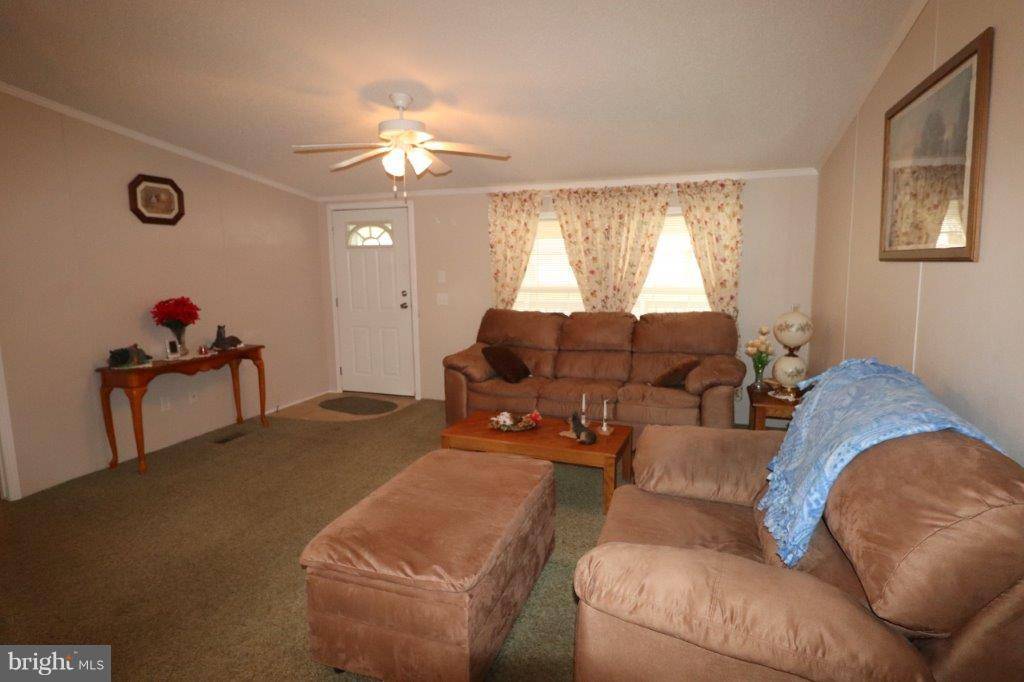 Lehighton, PA 18235,219 GOLDBERG LN