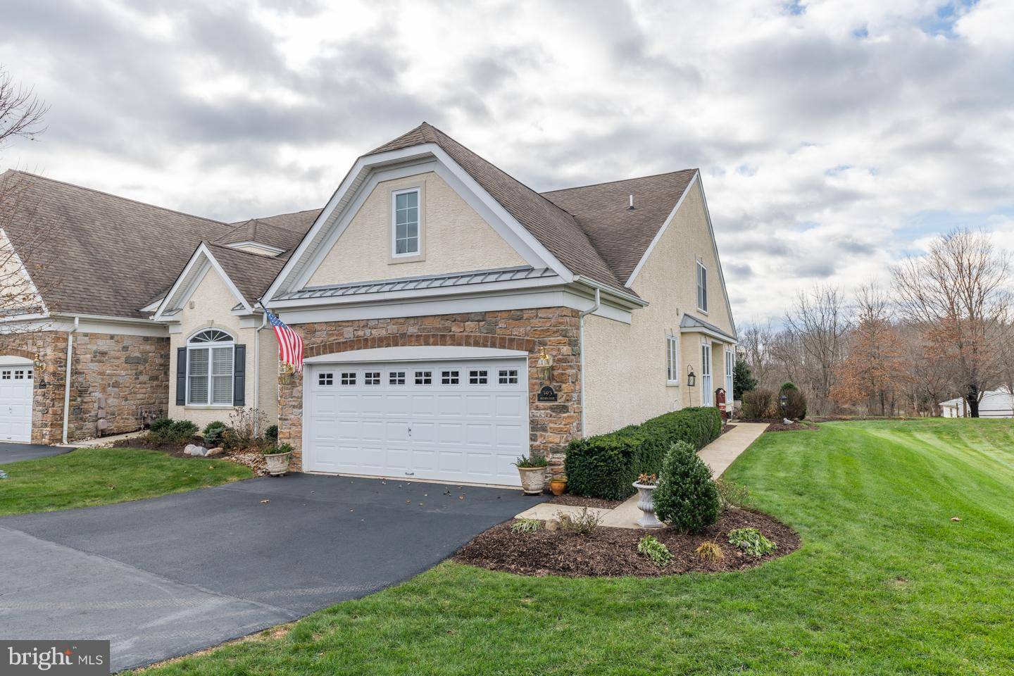 Souderton, PA 18964,393 BRITTANY CT