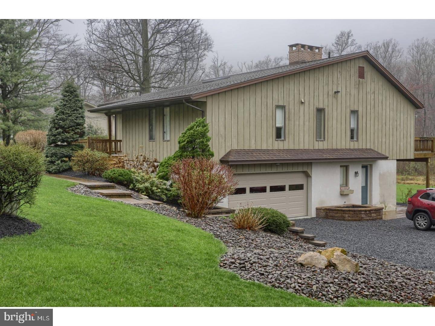 Robesonia, PA 19551,943 SPORTSMAN RD