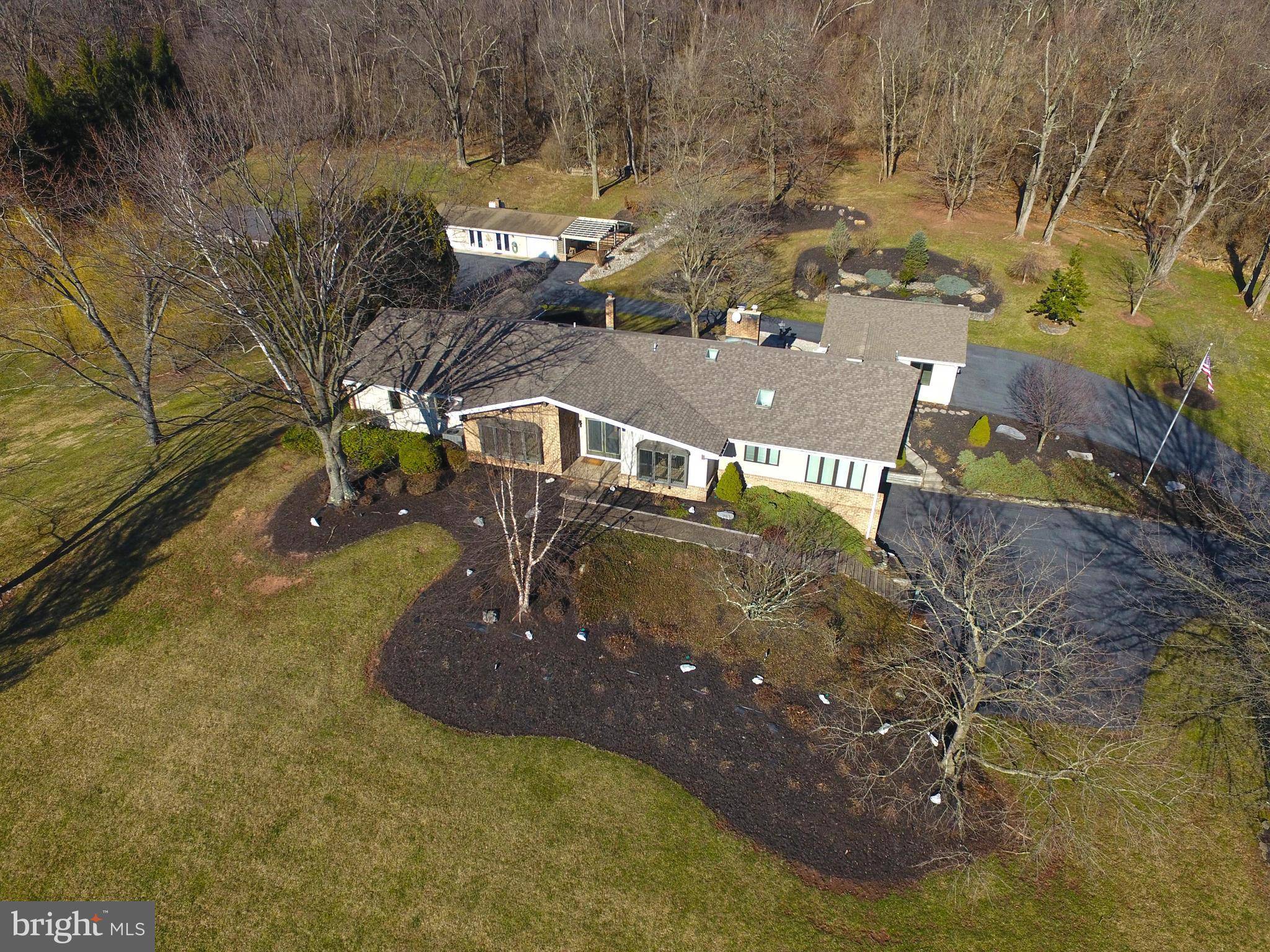 Lewisberry, PA 17339,986 OAK HILL RD