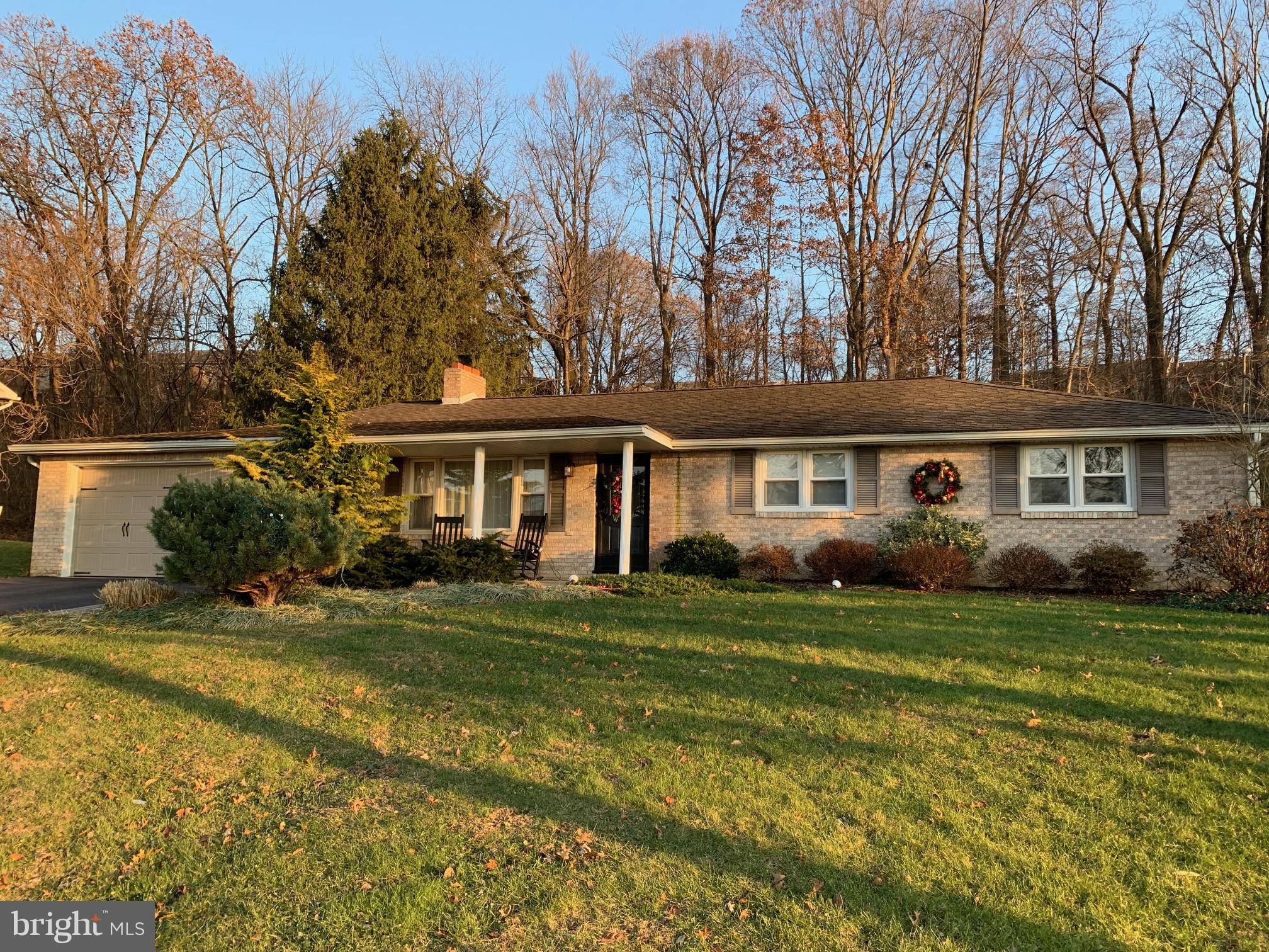 York, PA 17406,540 SKYVIEW DR