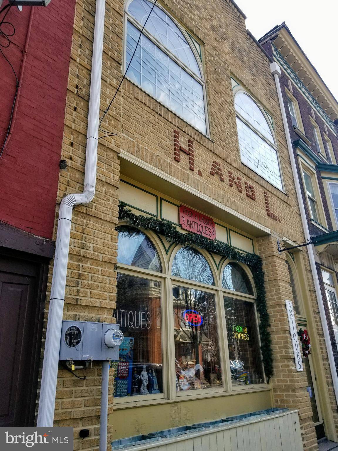 Lebanon, PA 17042,136 S 8TH ST