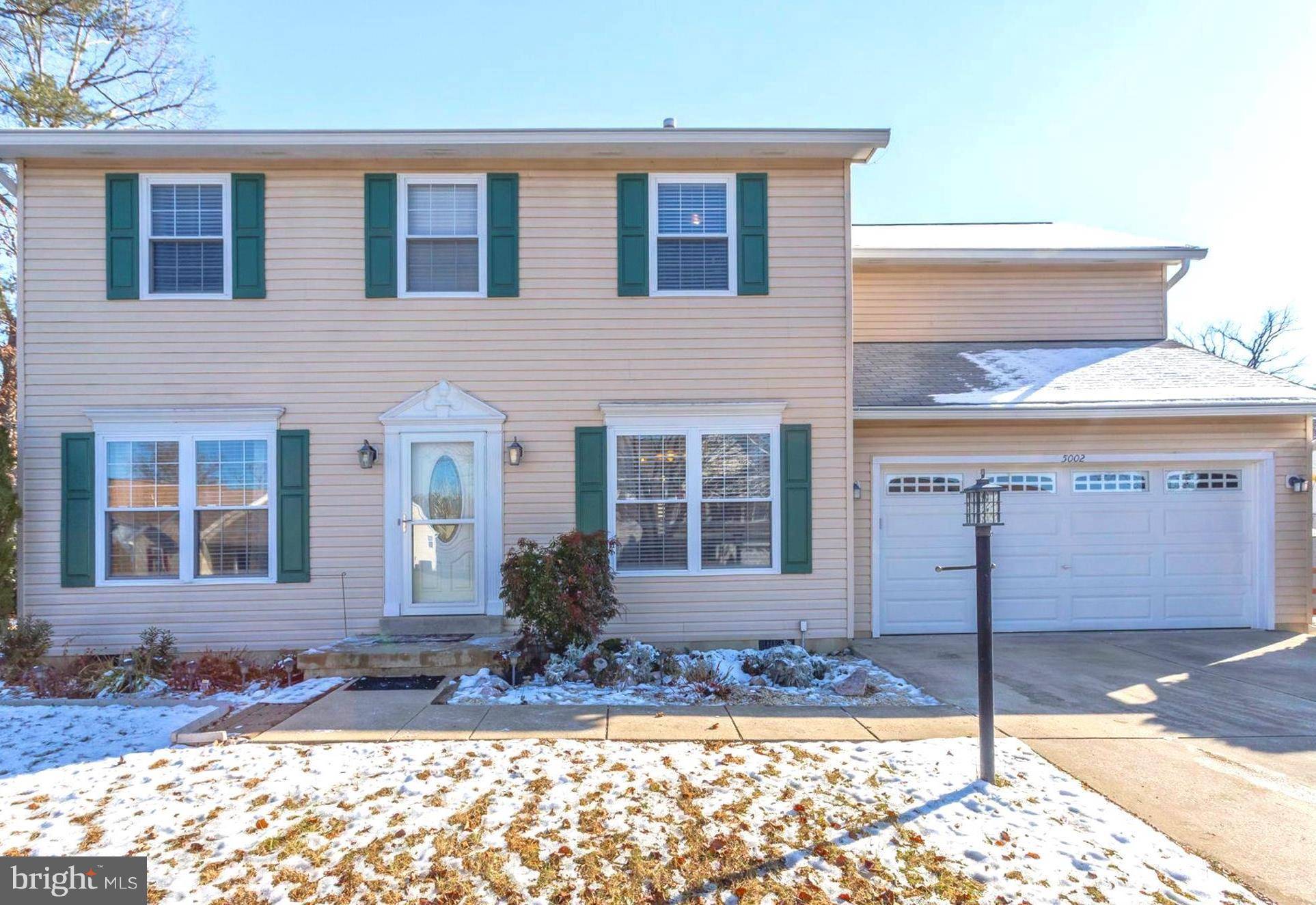 Waldorf, MD 20603,5002 SAILFISH CT