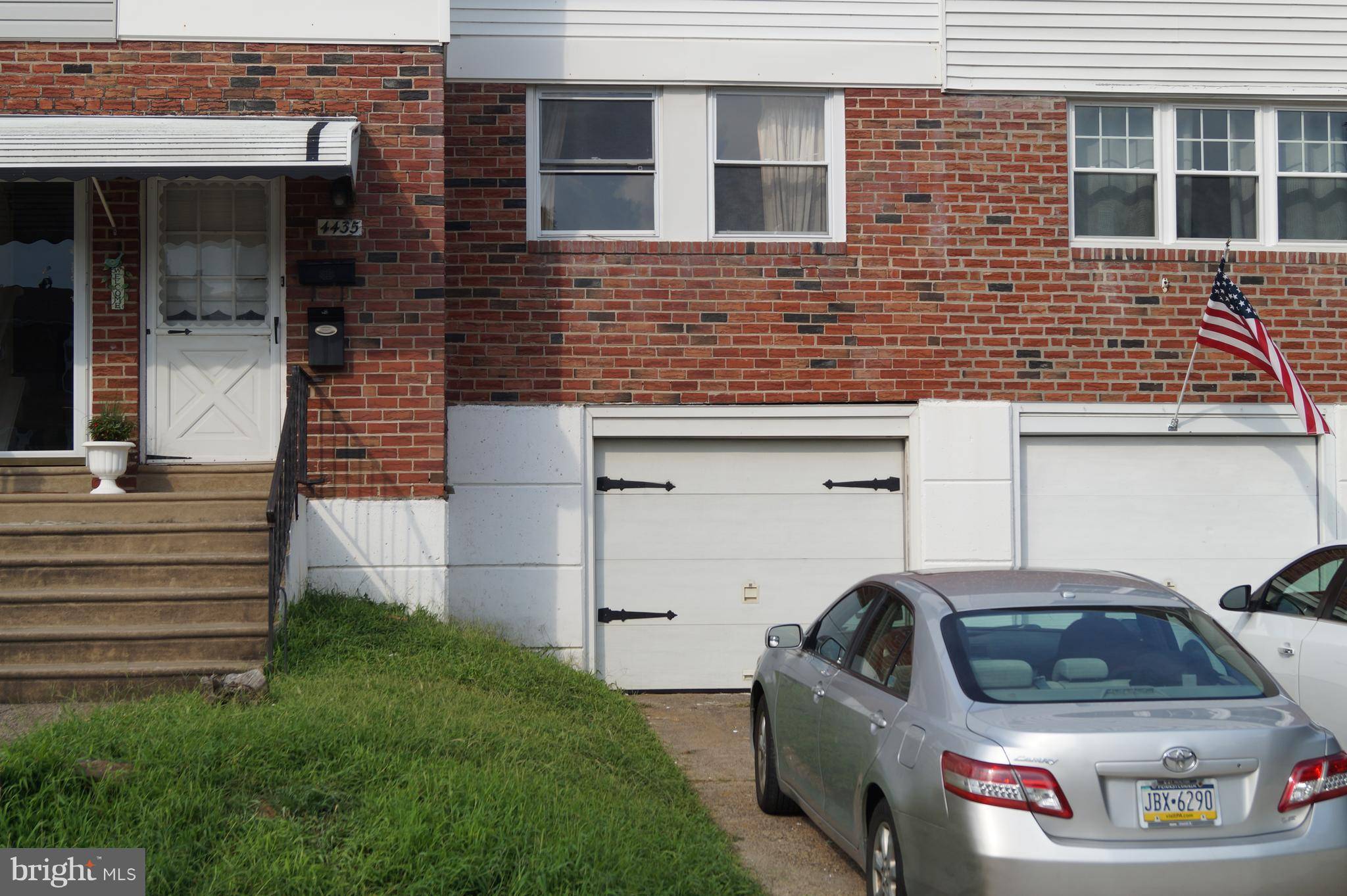 Philadelphia, PA 19154,4435 DEERPATH LN