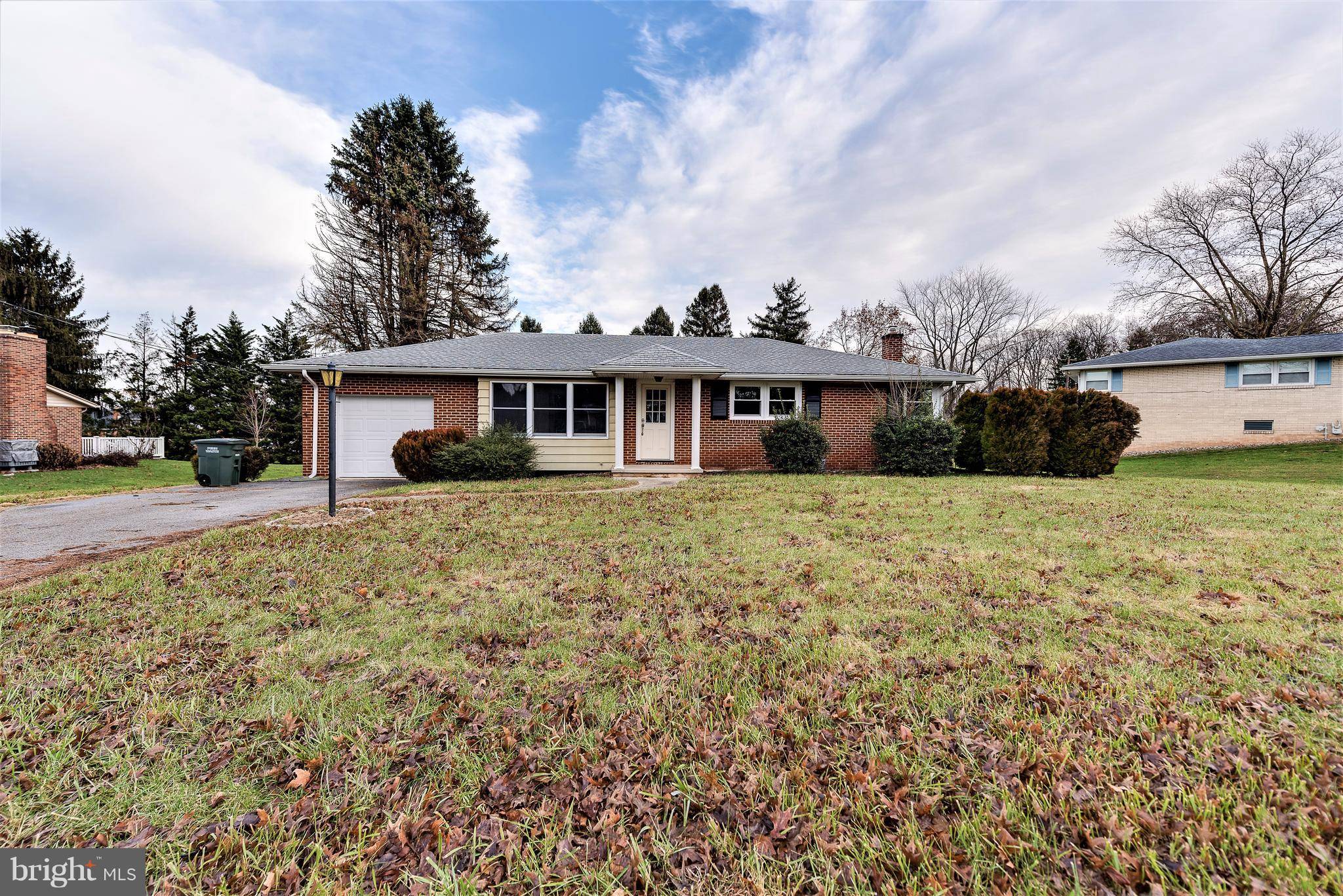 Dover, PA 17315,3313 GROTON LN