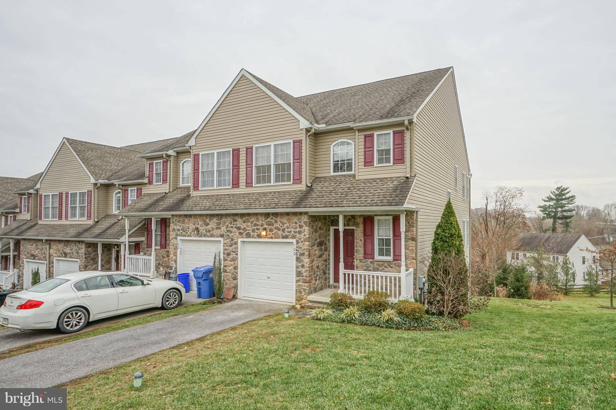 Media, PA 19063,100 DOBSON CT