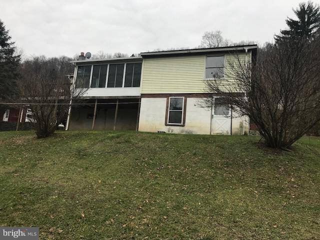 Mifflintown, PA 17059,2285 MUDDY RUN RD