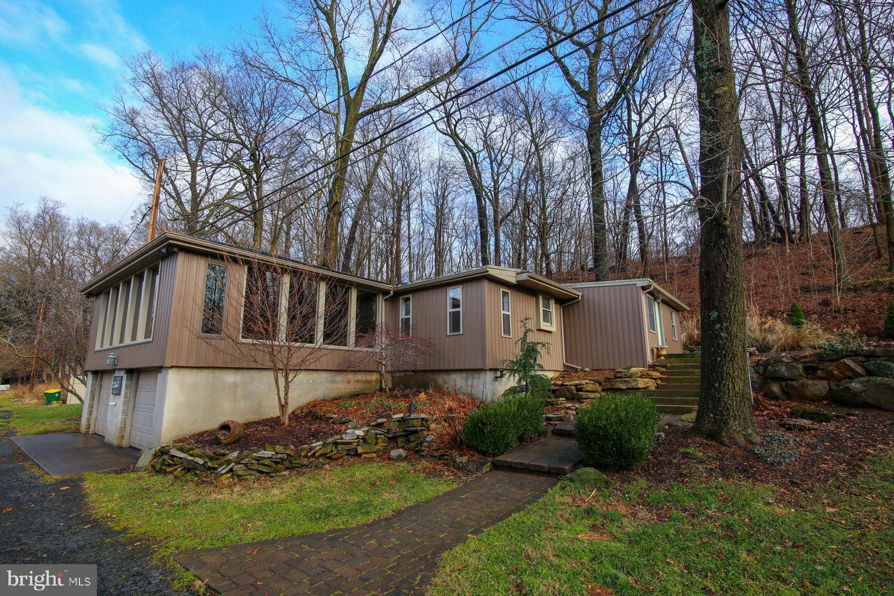 Macungie, PA 18062,2061 WILLOW LN