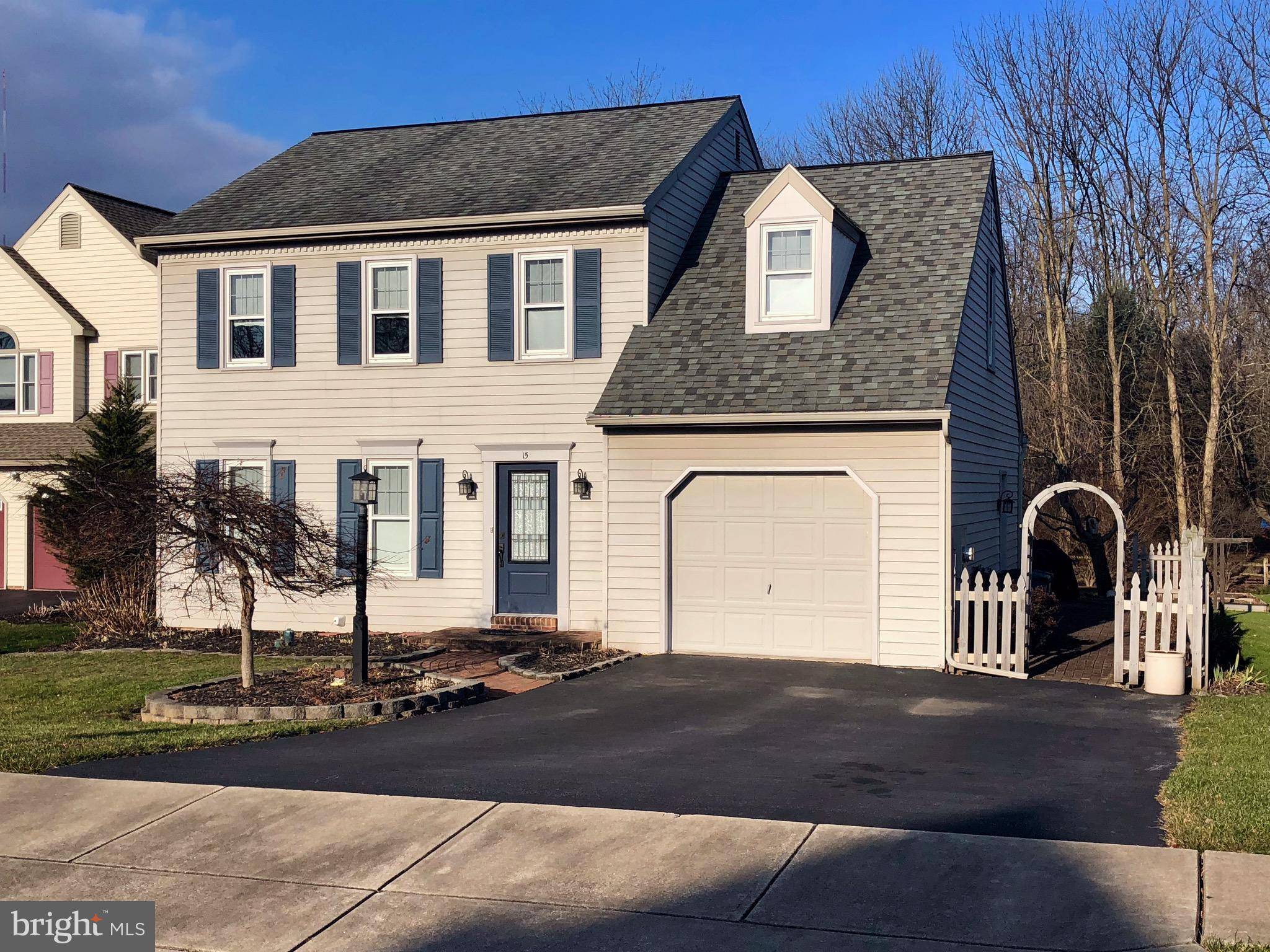 Elizabethtown, PA 17022,15 TEAKWOOD CIR