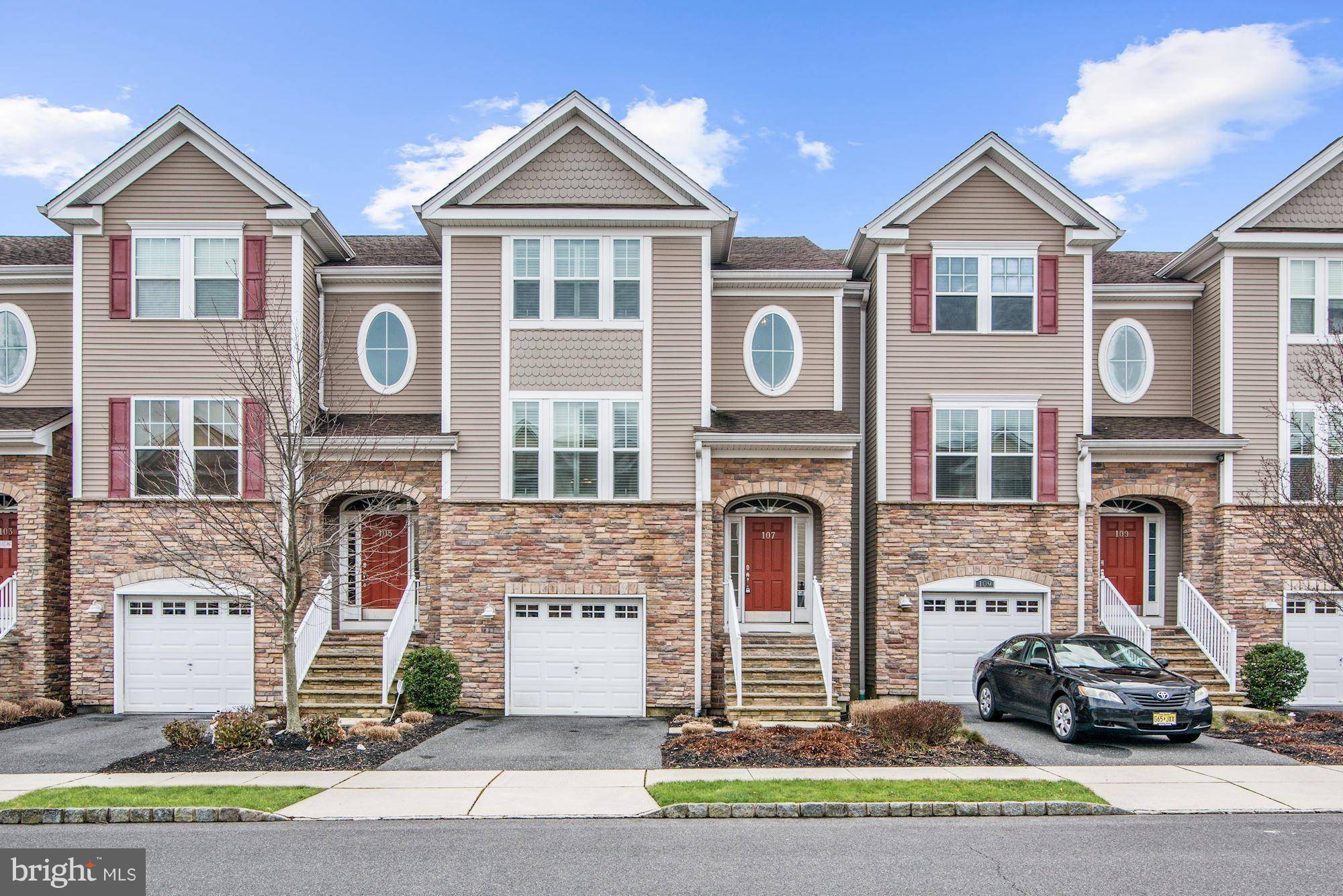 Egg Harbor Township, NJ 08234,107 DUNLIN LN