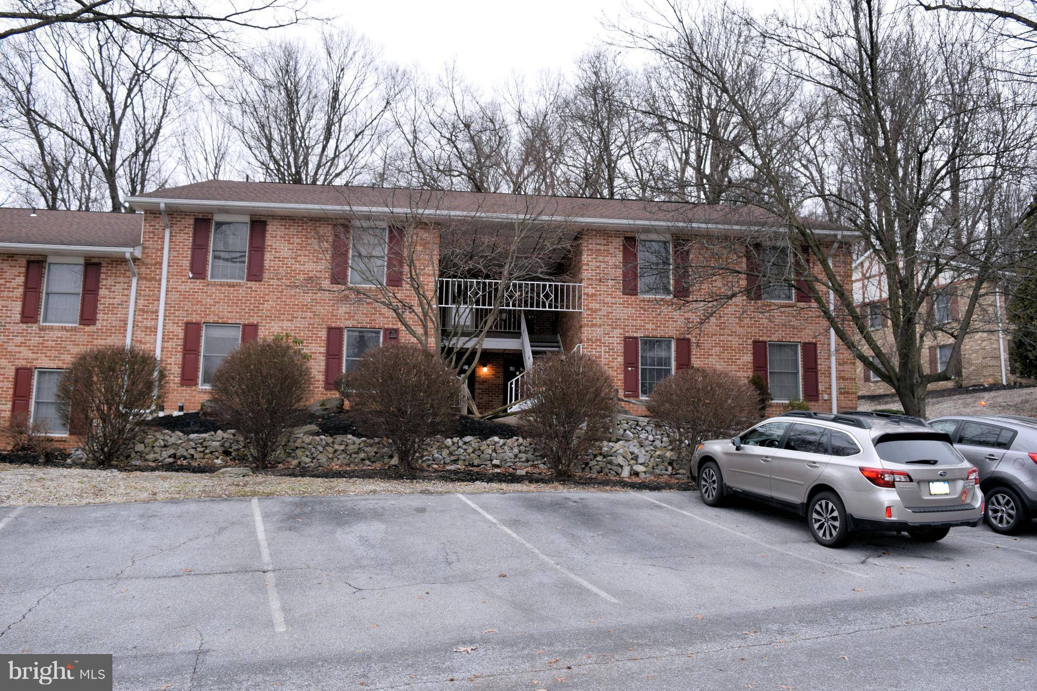 Hummelstown, PA 17036,935-B INNSBRUCK DR