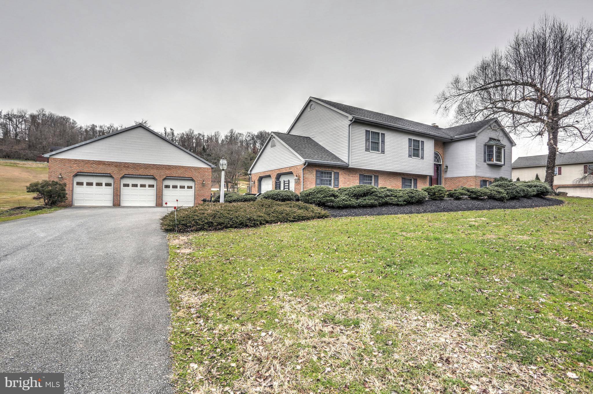 Willow Street, PA 17584,1119 RAWLINSVILLE RD