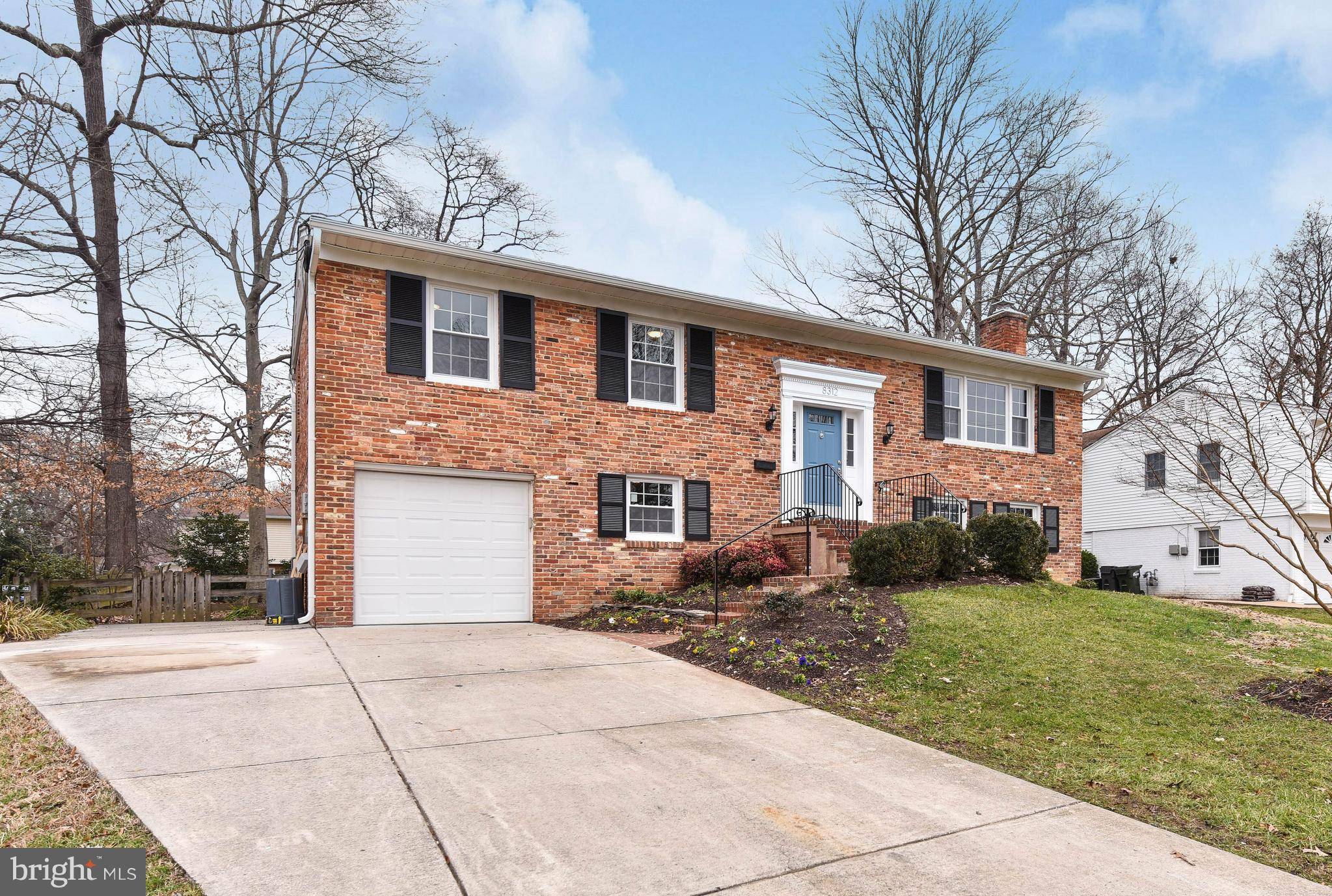 Alexandria, VA 22309,8312 CHERRY VALLEY LN