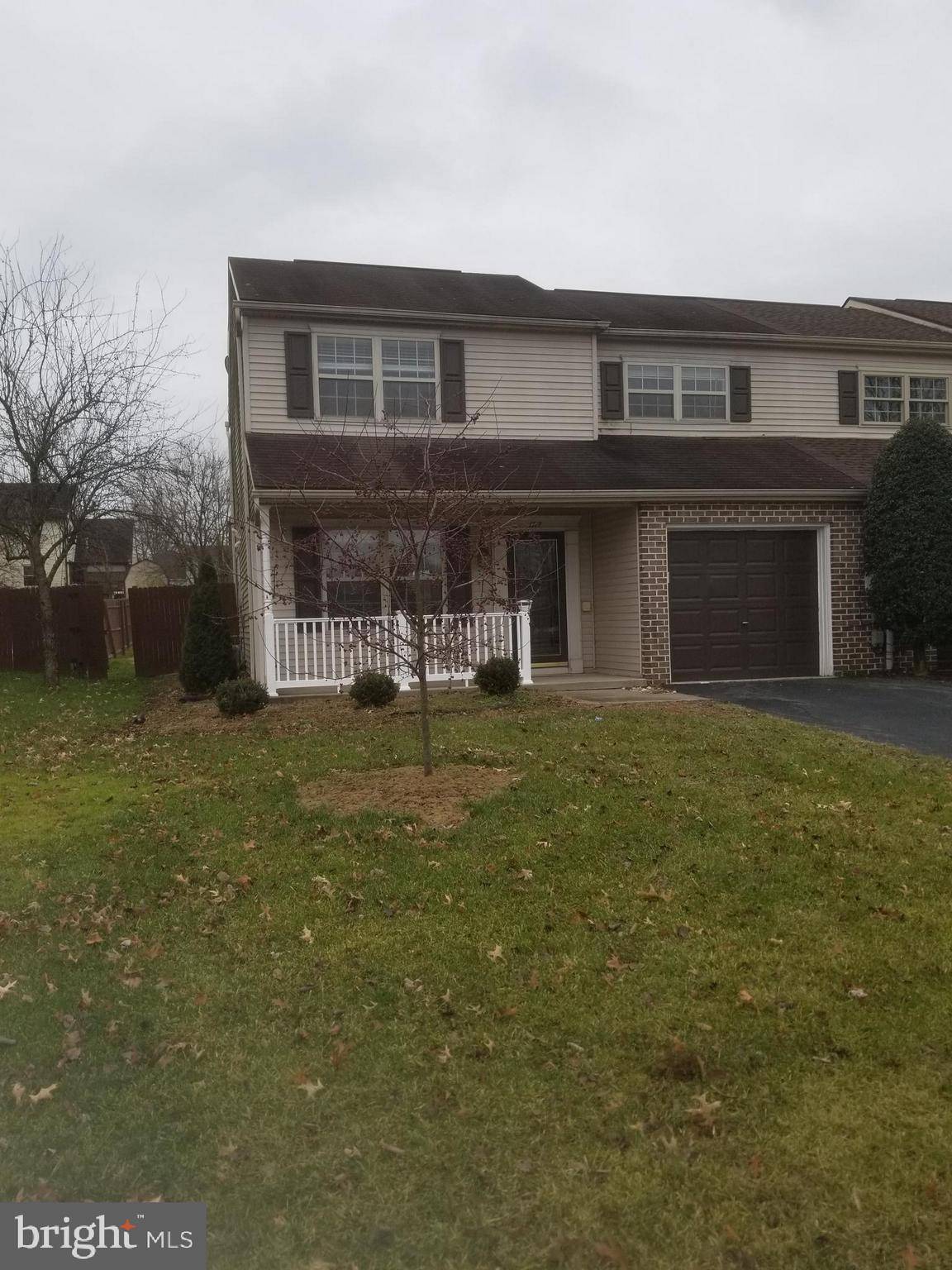 Dover, PA 17315,1717 WEEPING WILLOW LN