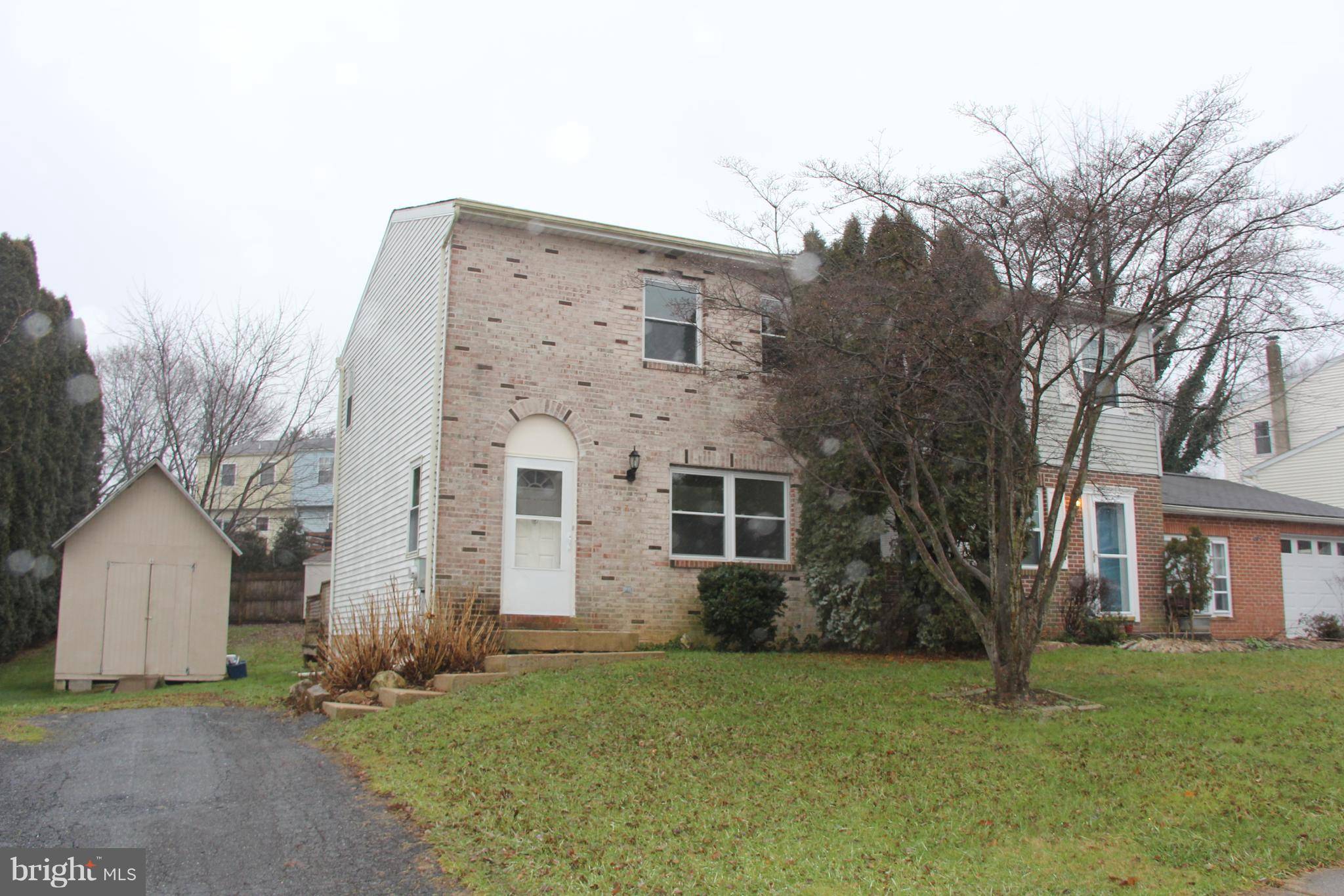 Lancaster, PA 17603,1057 MONTICELLO LN