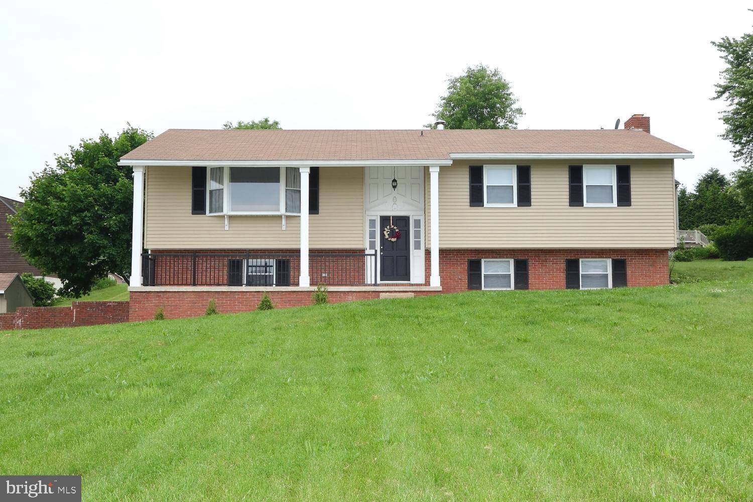 Denver, PA 17517,1353 HORNING RD