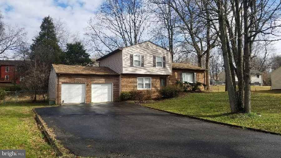 Fredericksburg, VA 22407,7017 LOMBARD LN