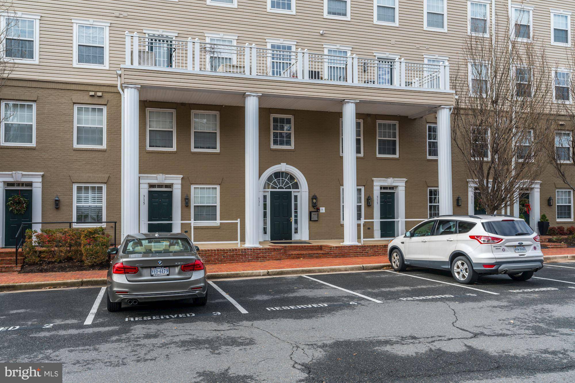 Alexandria, VA 22314,305 S PAYNE ST #307