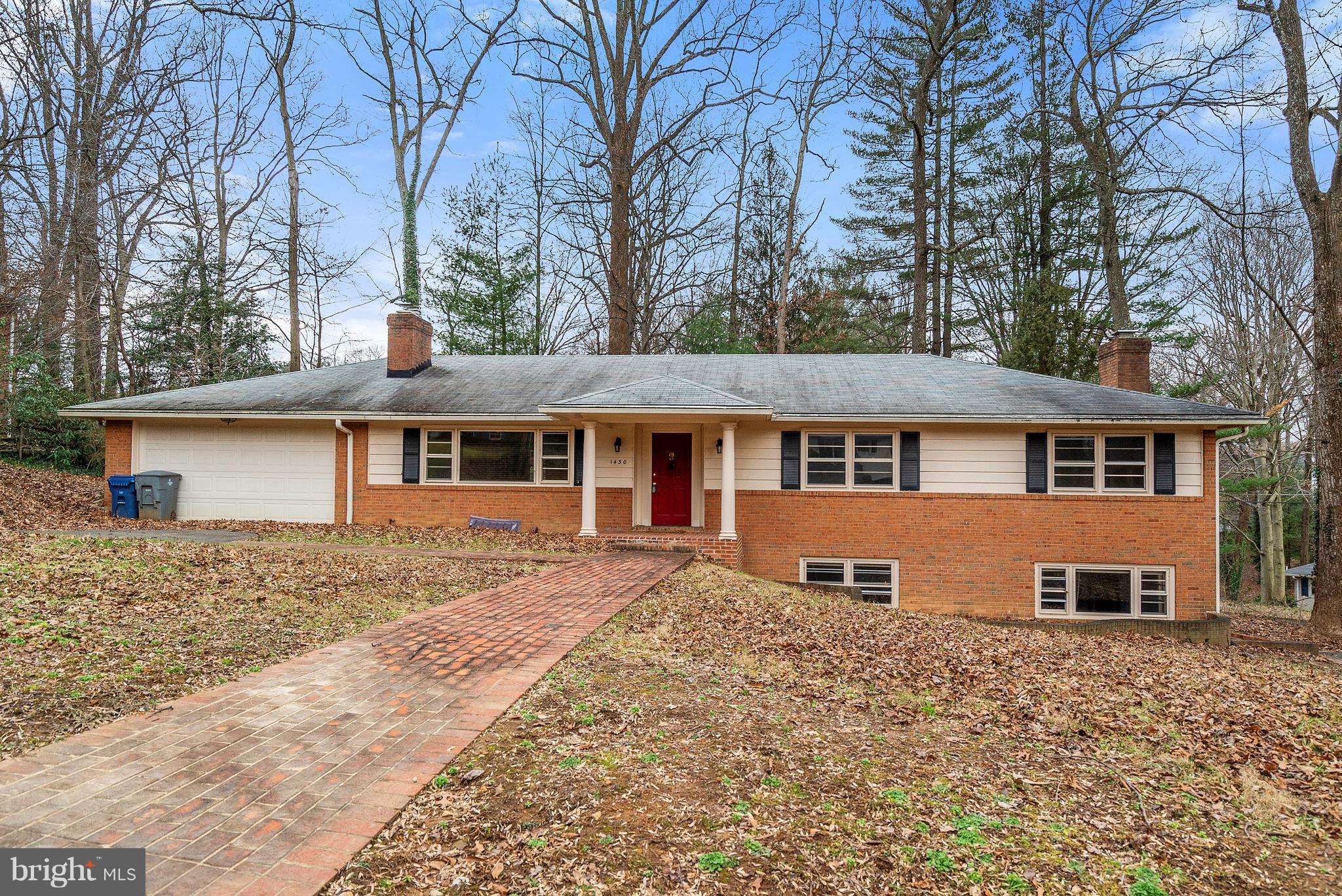 Mclean, VA 22101,1430 HIGHWOOD DR