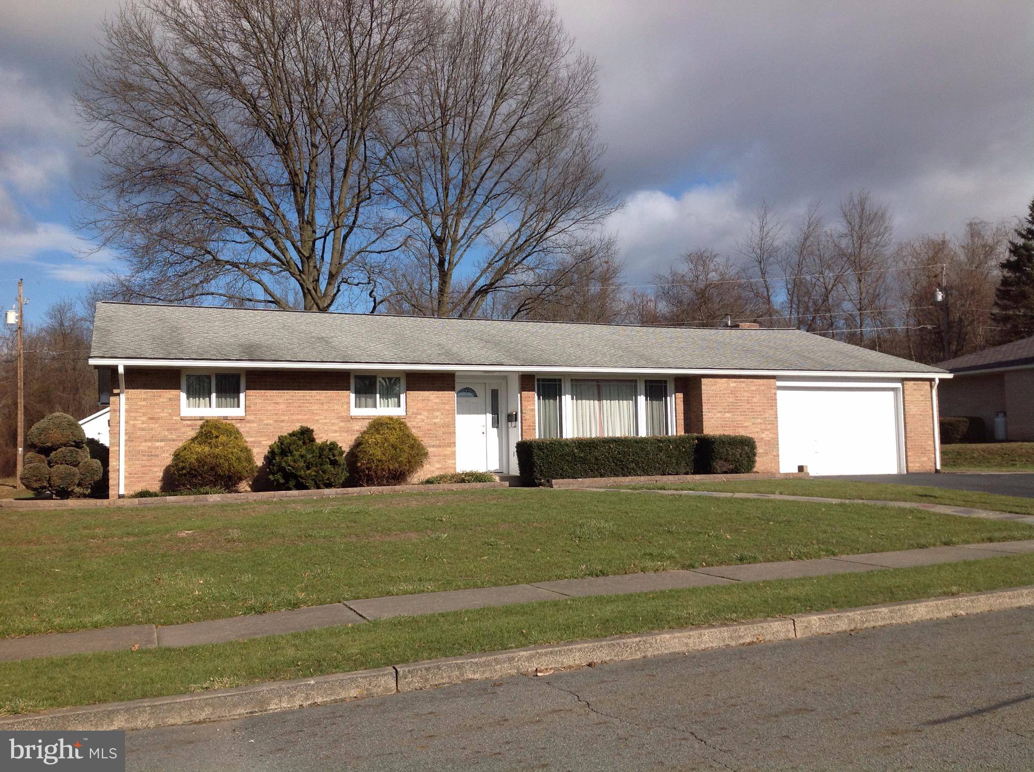 Millersburg, PA 17061,603 LIGHT ST