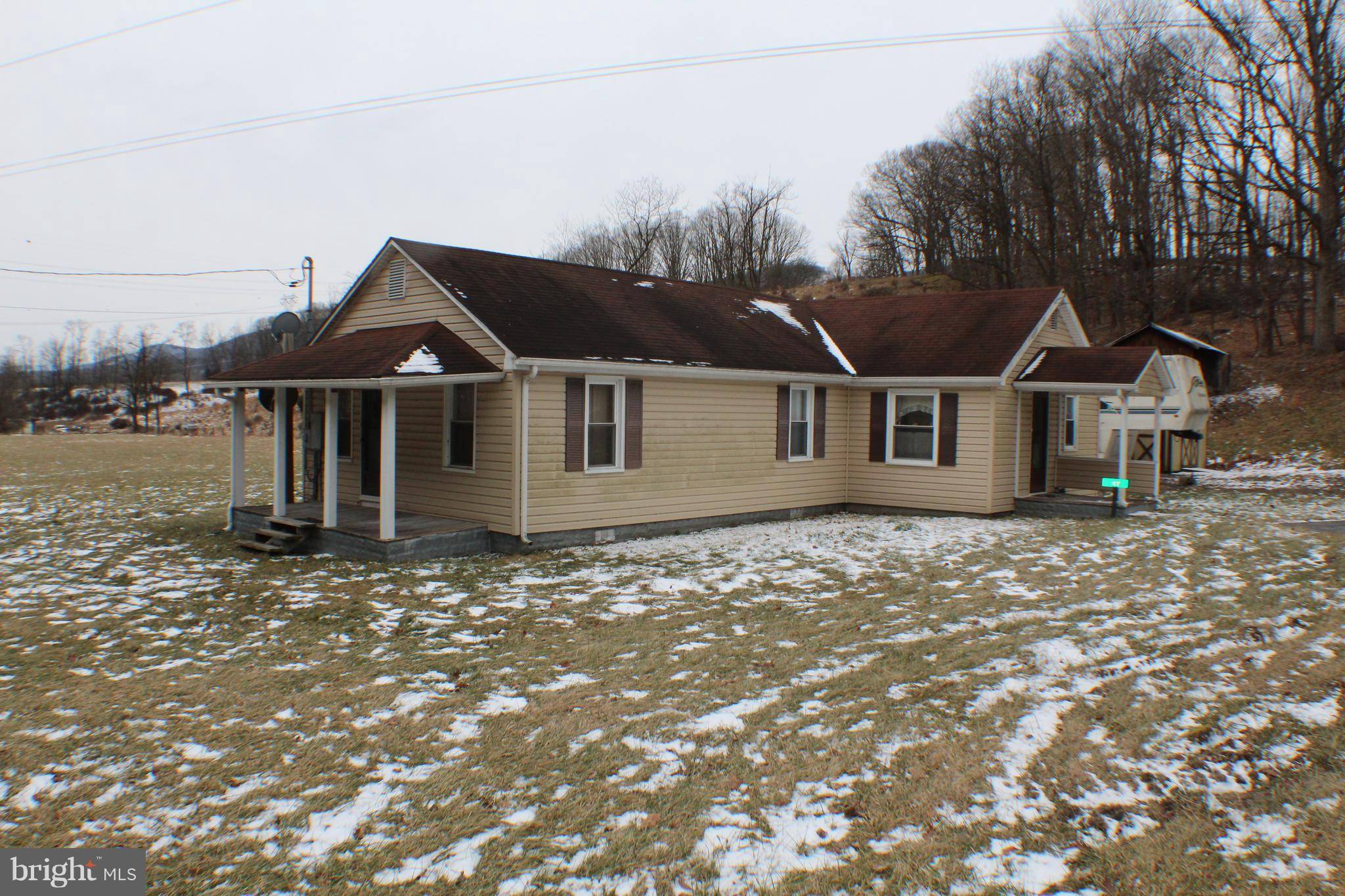 Mount Storm, WV 26739,17 MAGISTRATE LN