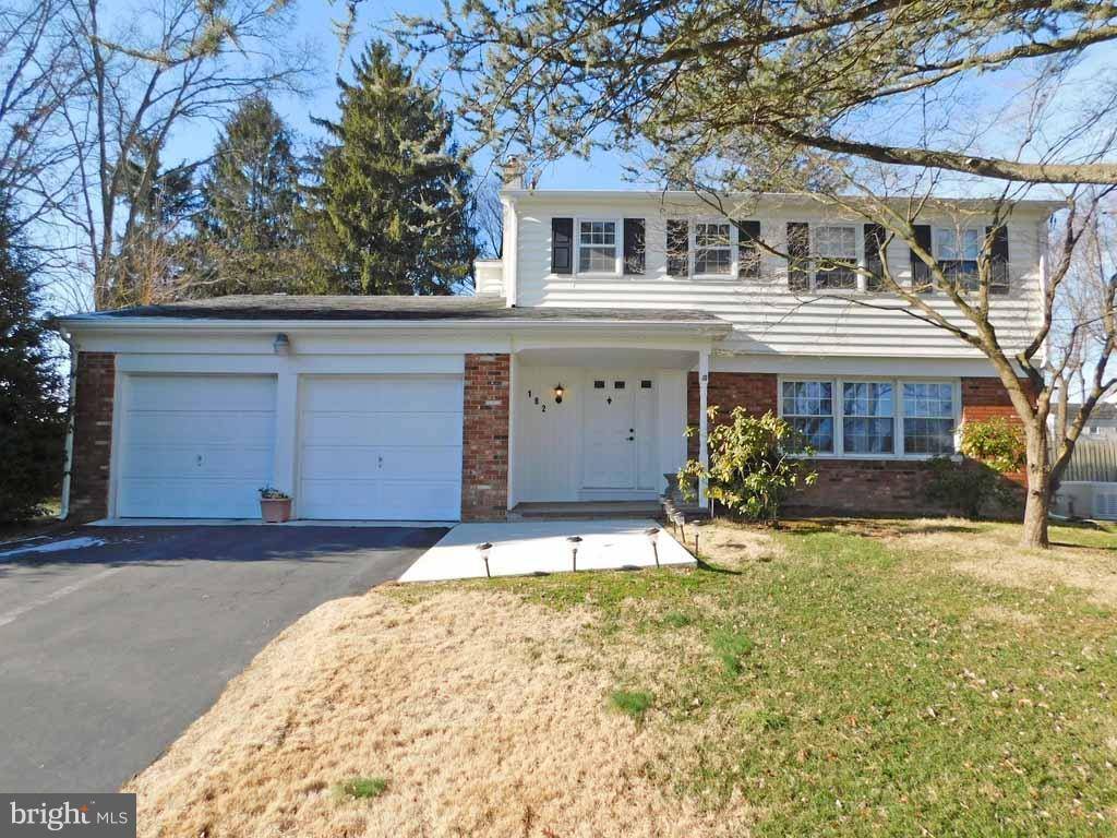 Morrisville, PA 19067,182 WALTON DR