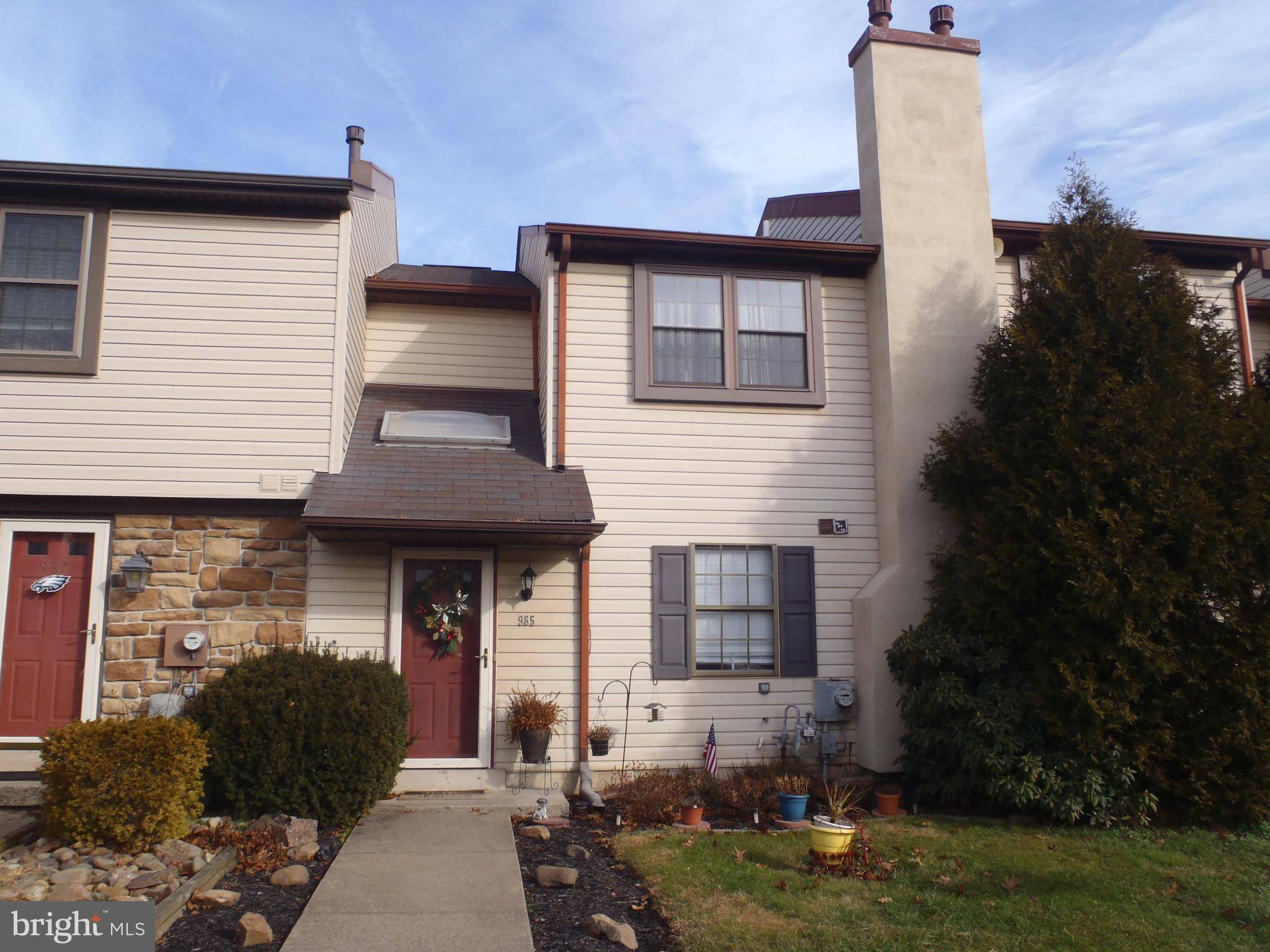 Warminster, PA 18974,985 PRINCETON PL