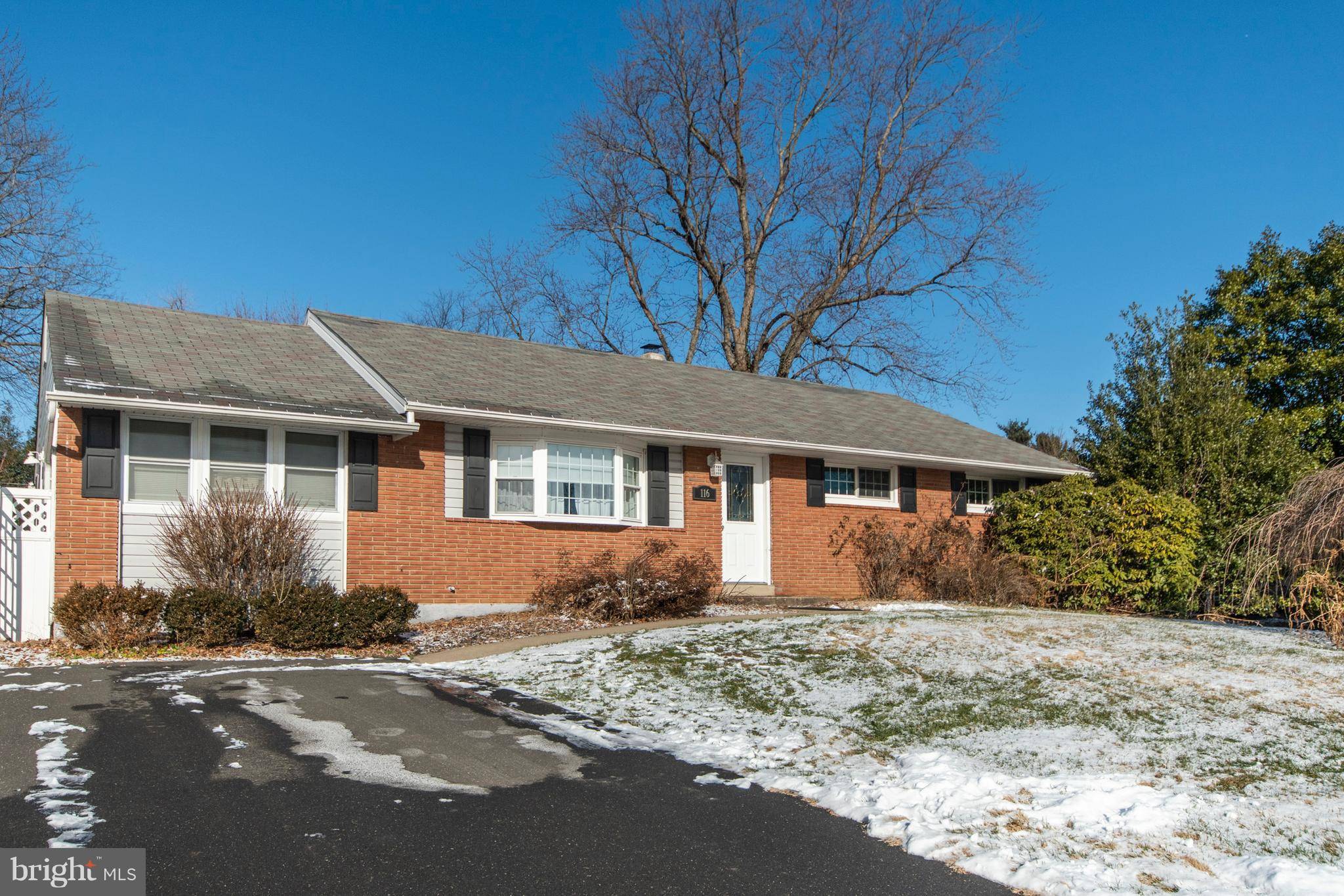 Hatboro, PA 19040,116 HOLLY DR