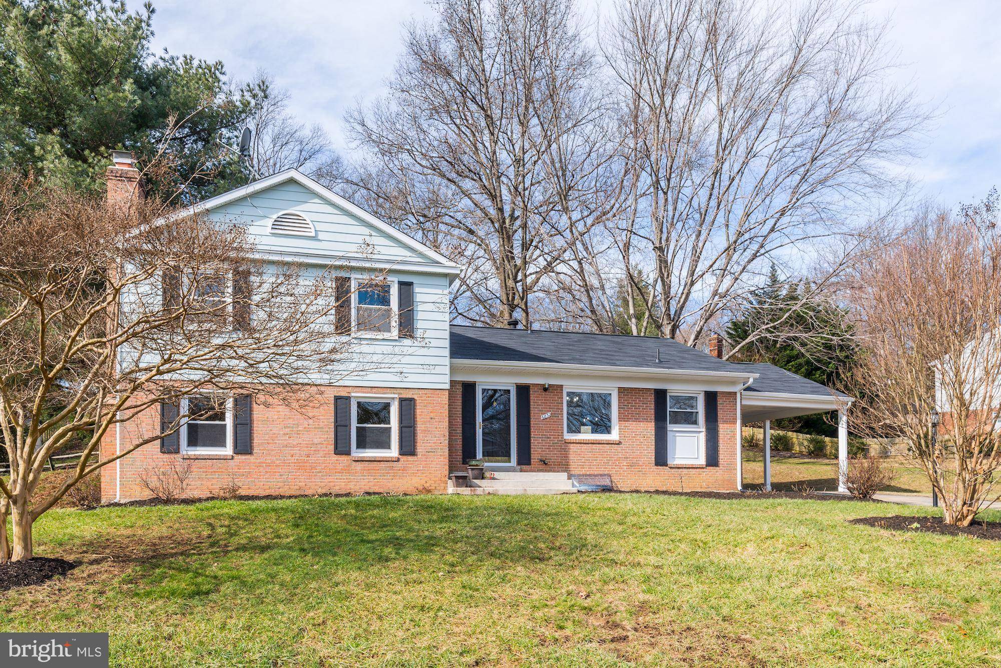 Alexandria, VA 22306,6832 STONEYBROOKE LN