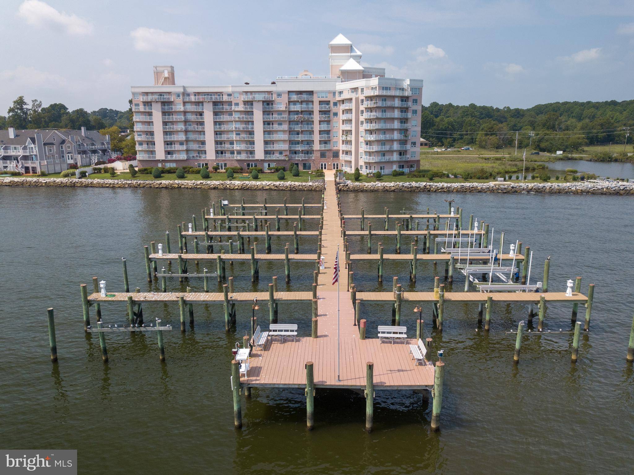 Chesapeake Beach, MD 20732,8501 BAYSIDE RD #201