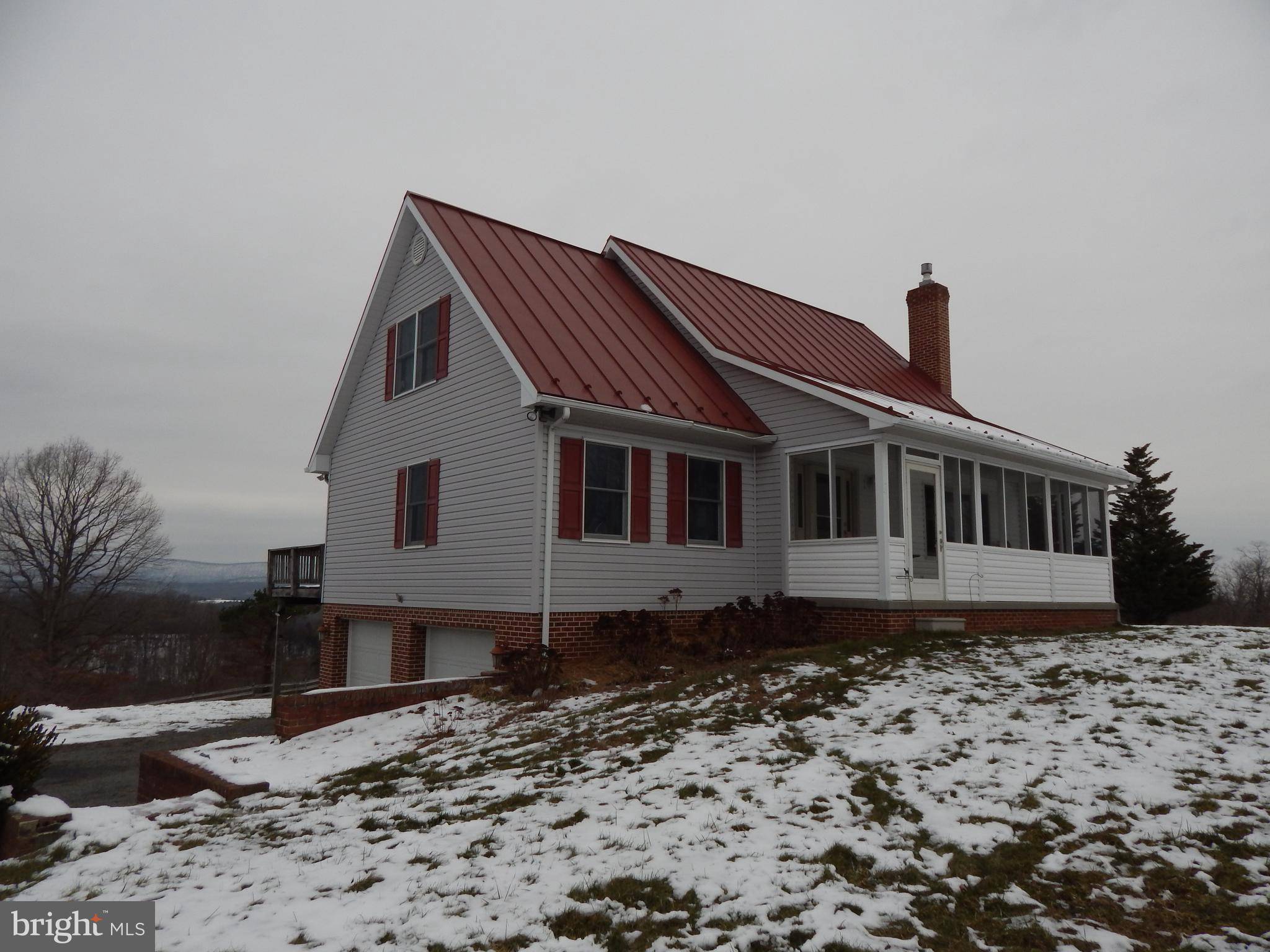 Berkeley Springs, WV 25411,3320 HIGHLAND RIDGE ROAD