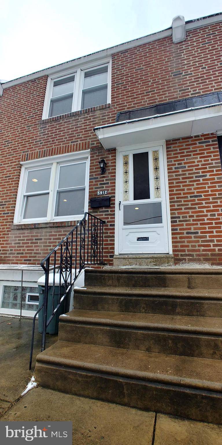 Philadelphia, PA 19120,5912 TABOR AVE