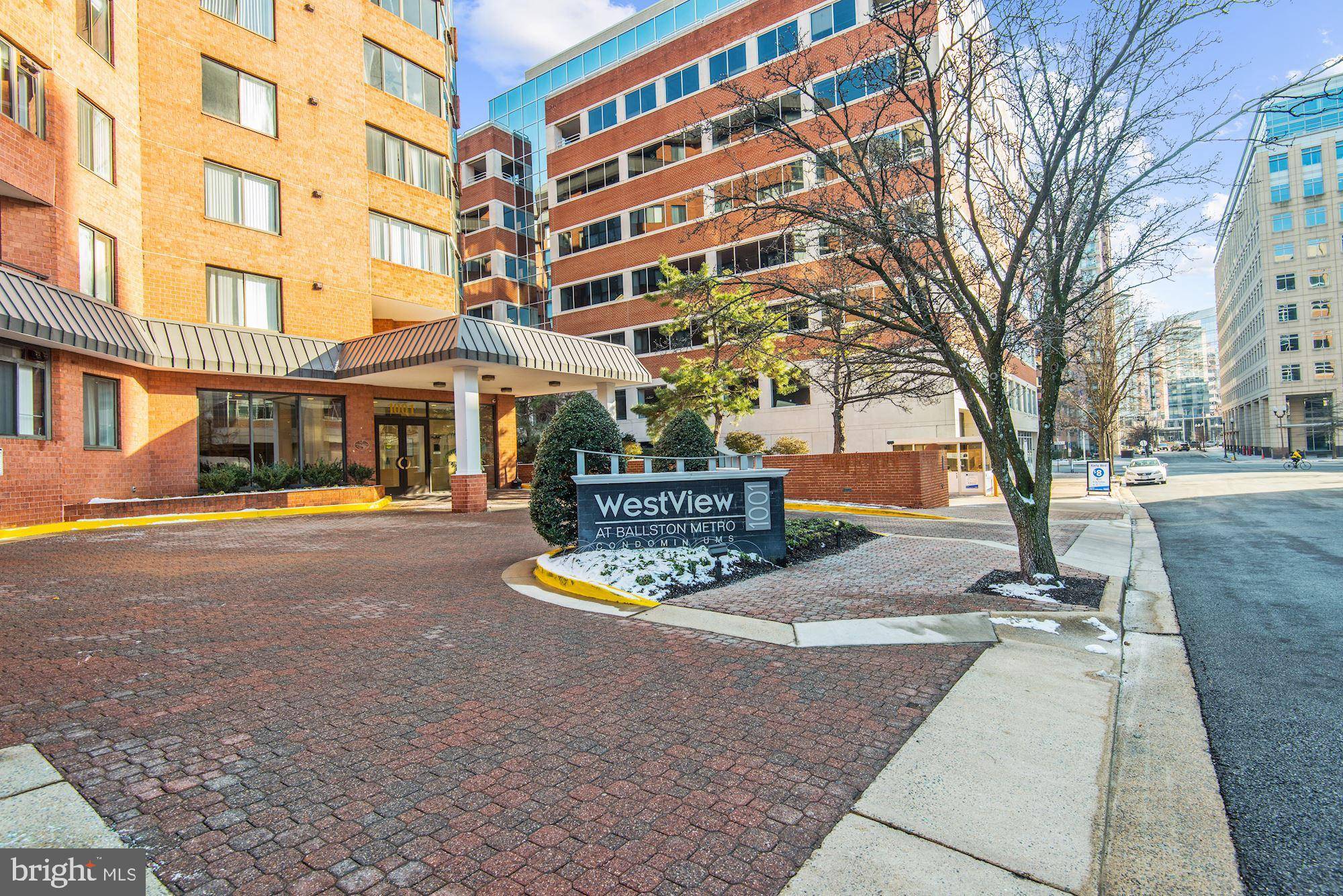 Arlington, VA 22201,1001 N VERMONT ST #211