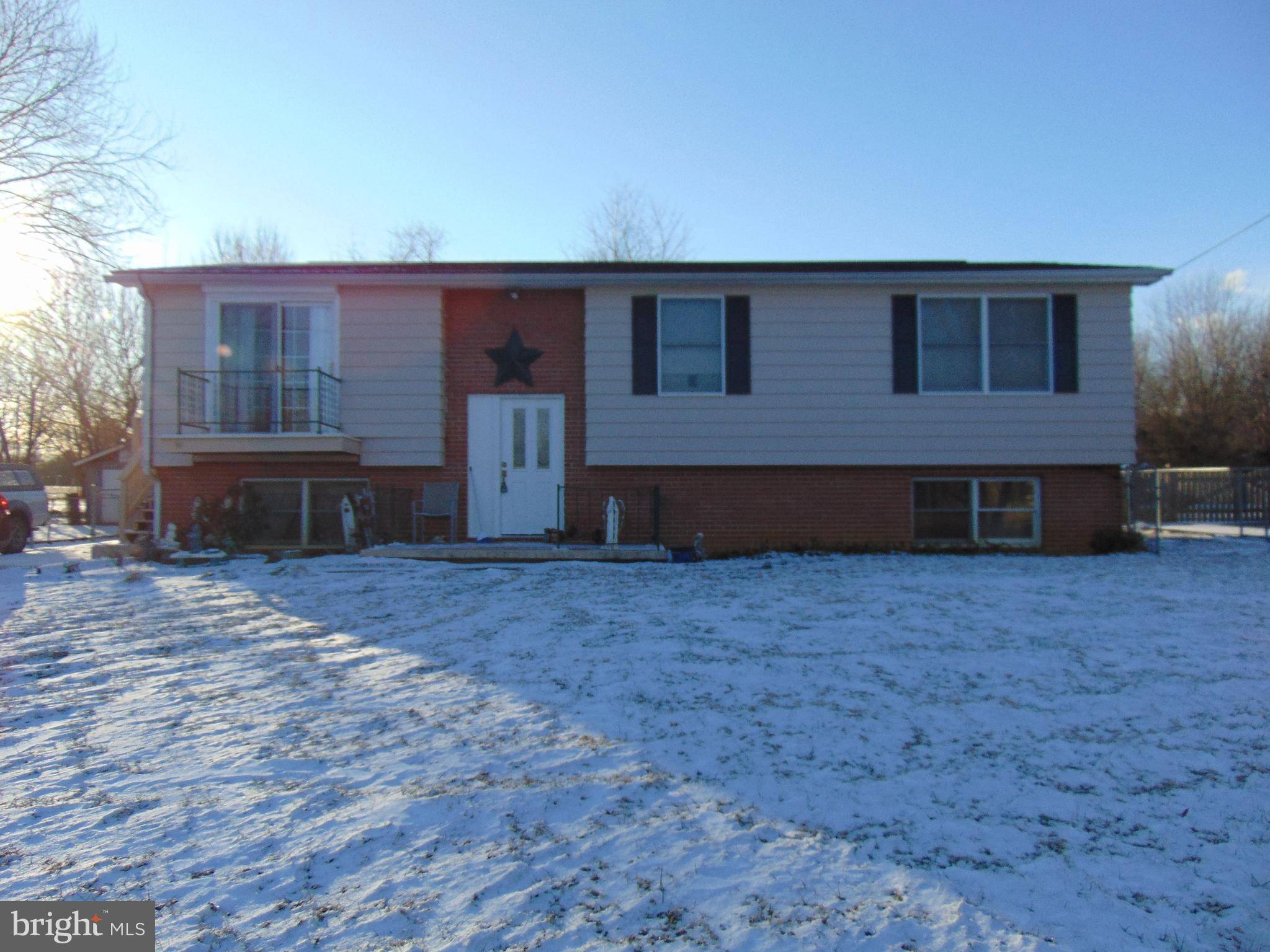 Charles Town, WV 25414,102 PORTER WAY