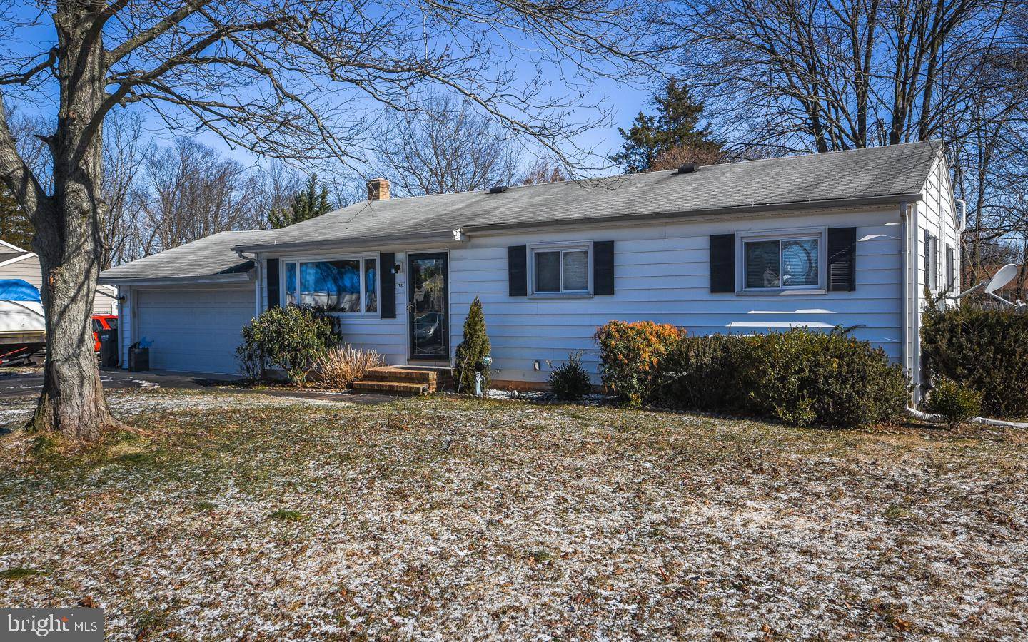 Hillsborough, NJ 08844,38 MEADOWBROOK DRIVE