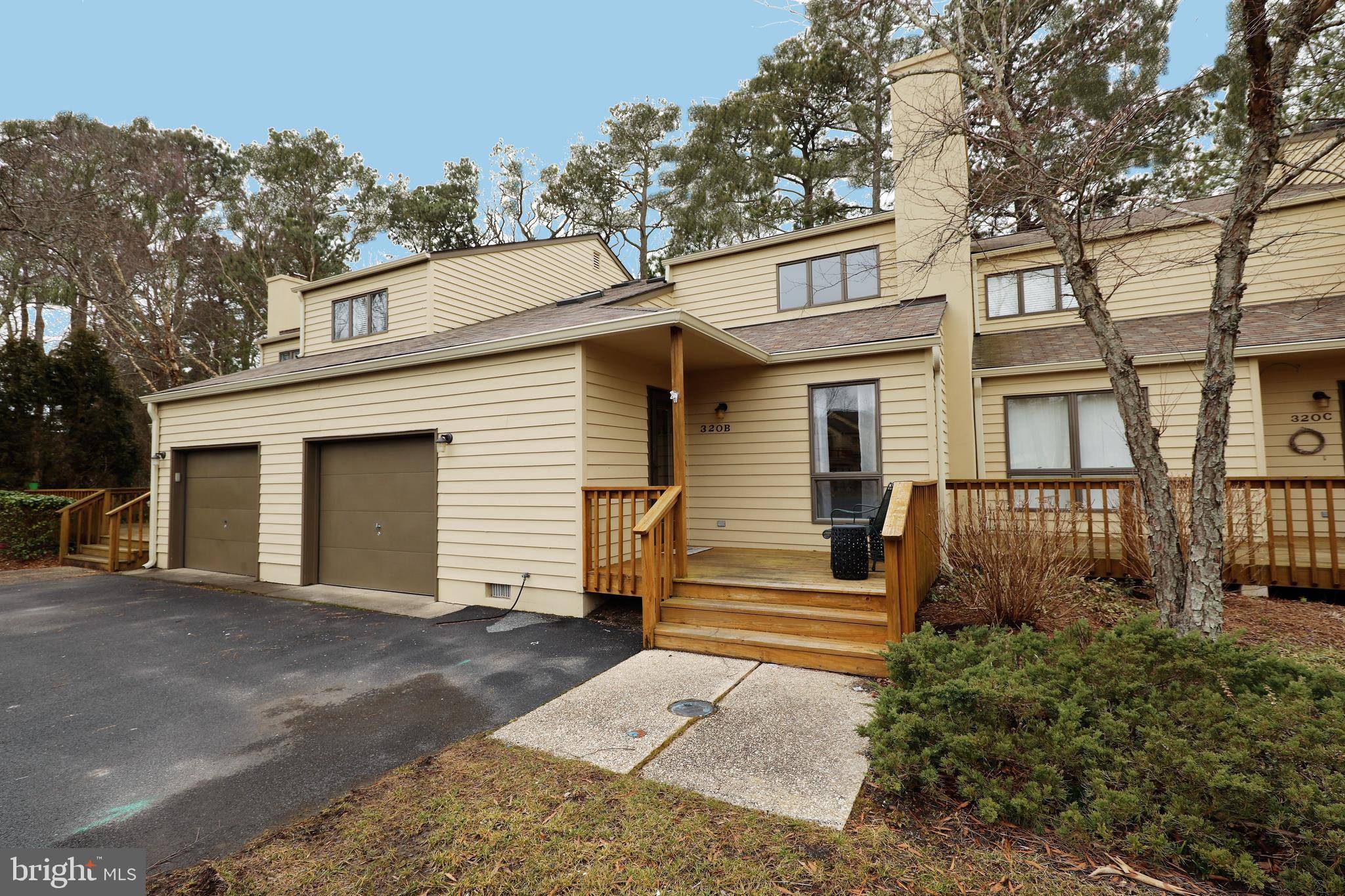 Bethany Beach, DE 19930,320 EVERGREEN CT #B