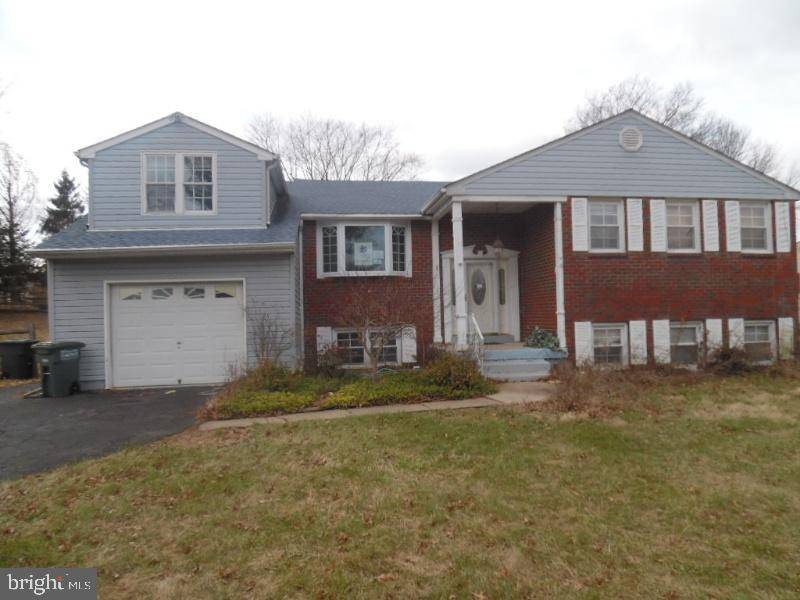 Southampton, PA 18966,4 S KITTY KNIGHT DR