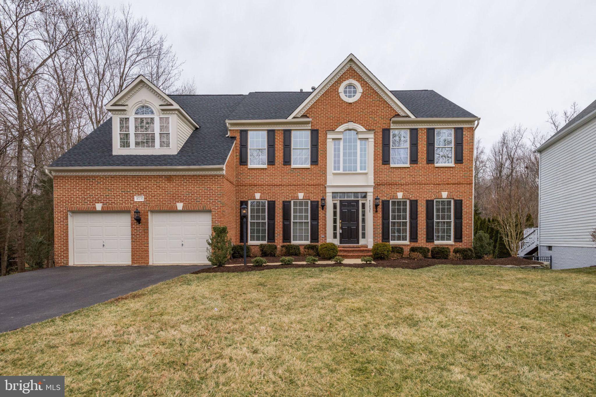 Potomac Falls, VA 20165,47237 MIDDLE BLUFF PL