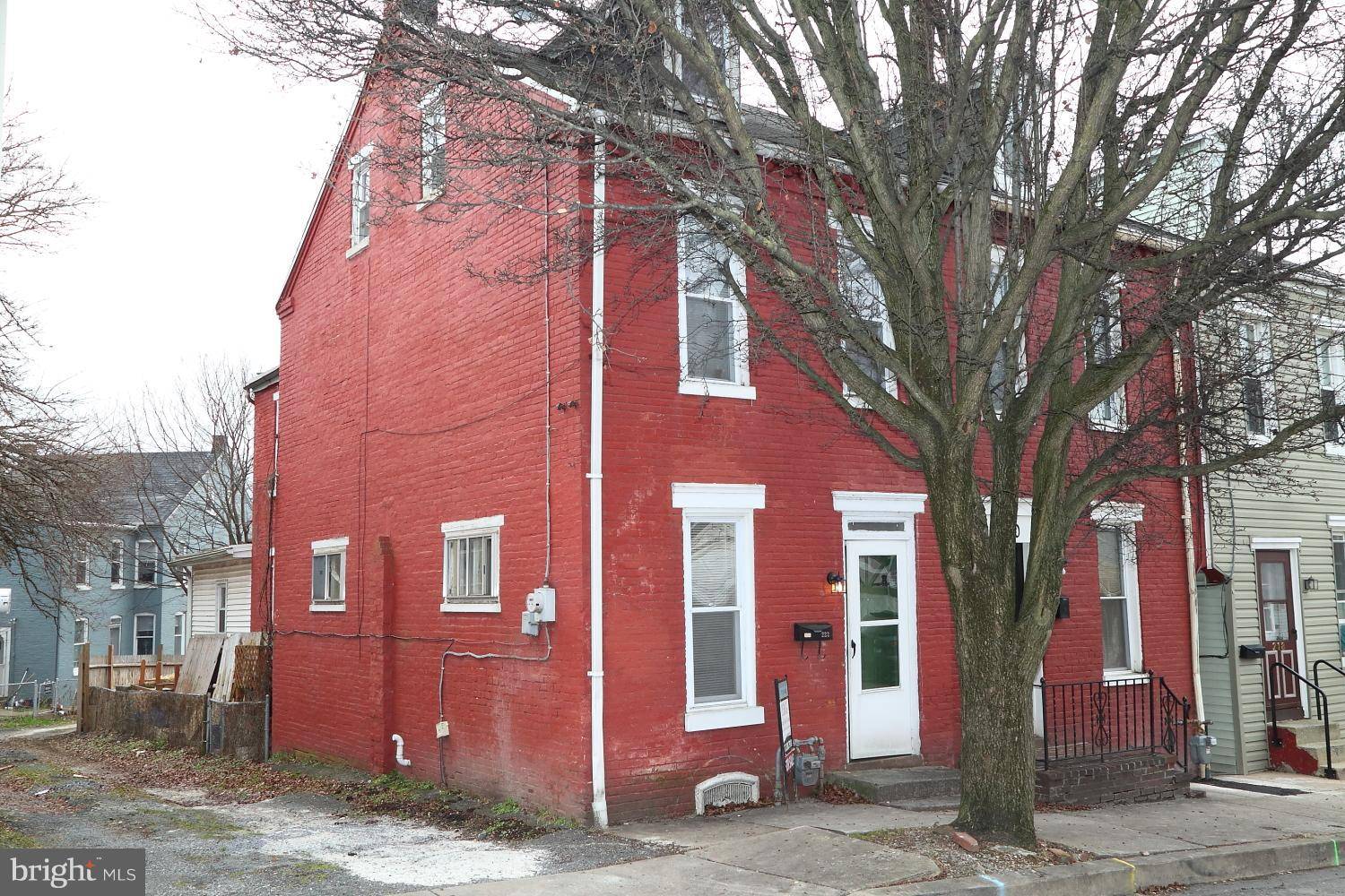 Columbia, PA 17512,222 LAWRENCE ST