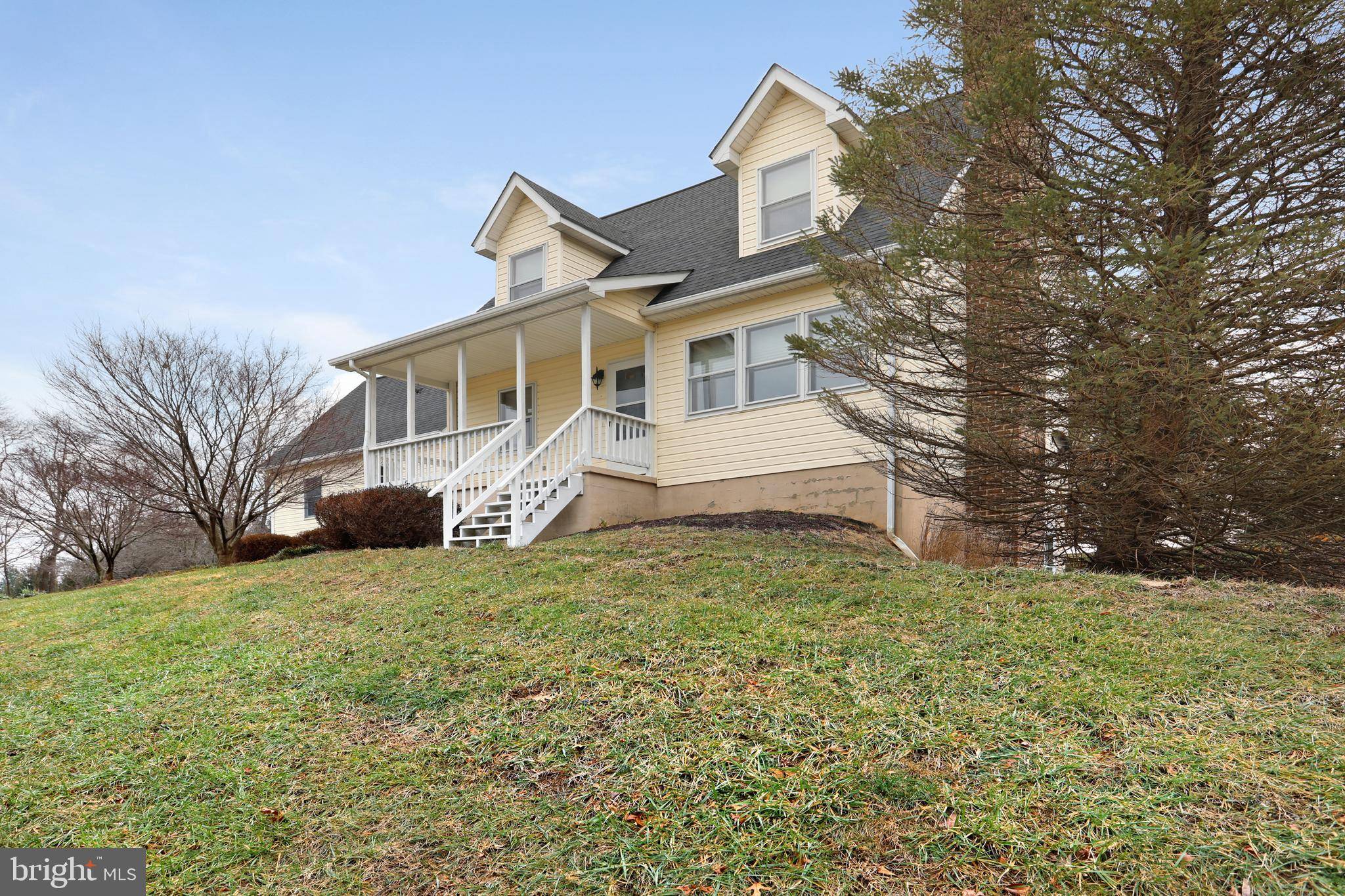 Falling Waters, WV 25419,114 GIDEON LANE