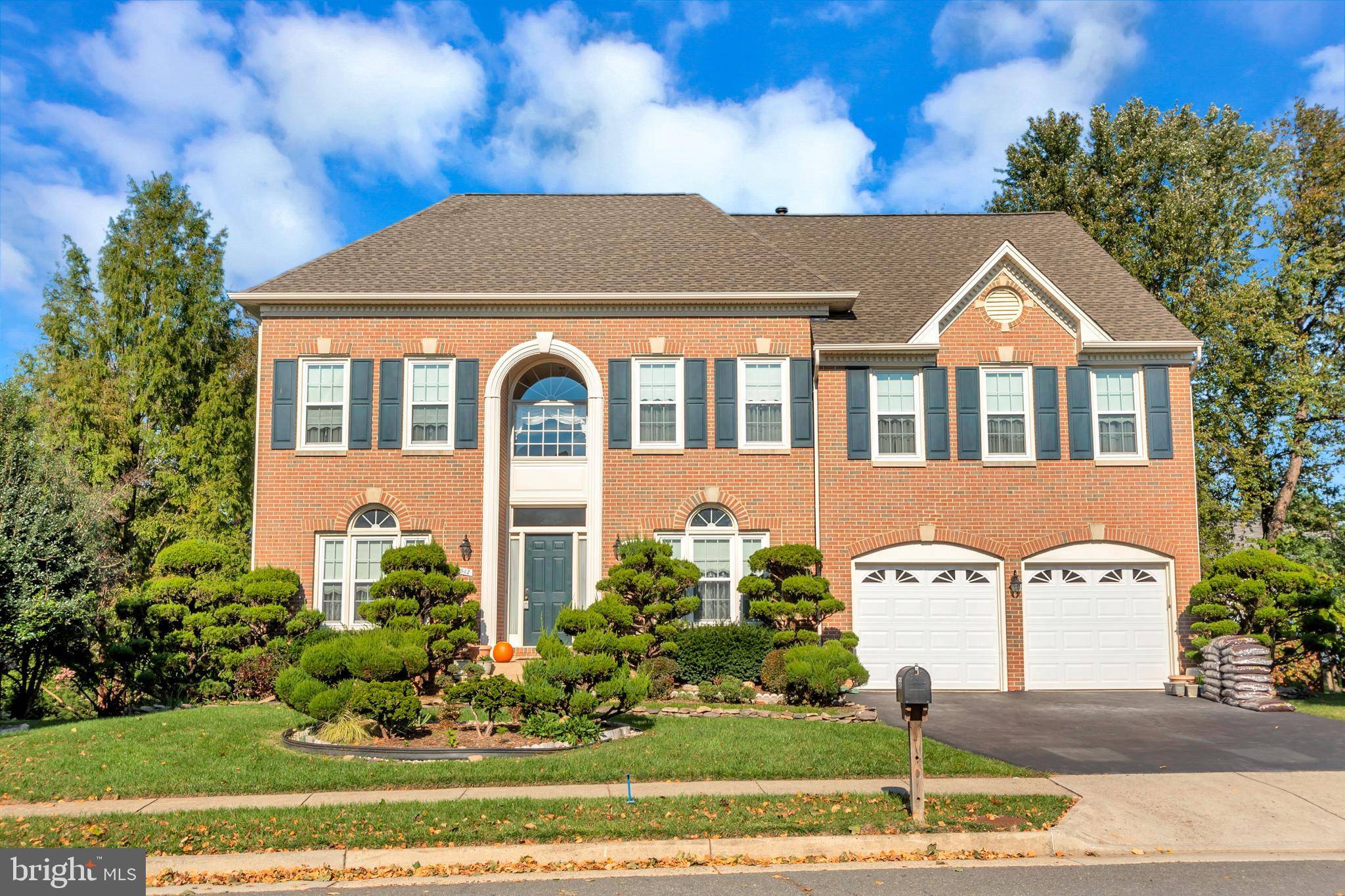 Chantilly, VA 20151,13942 LEETON CIR