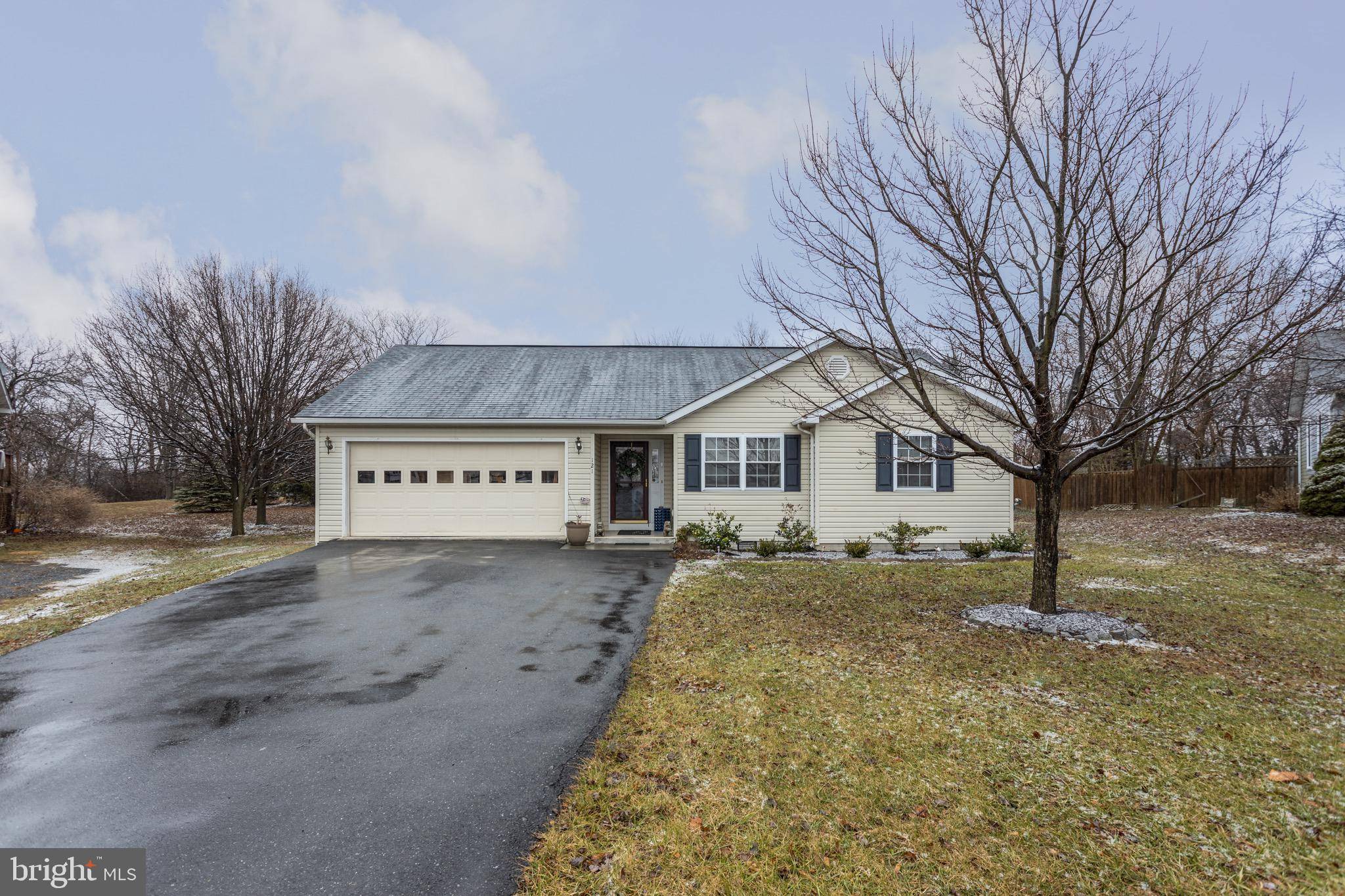 Winchester, VA 22601,121 BERKSHIRE CIR