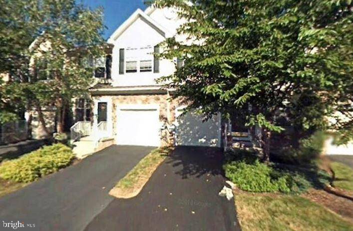 Newtown Square, PA 19073,3403 MAPLEVALE CIR