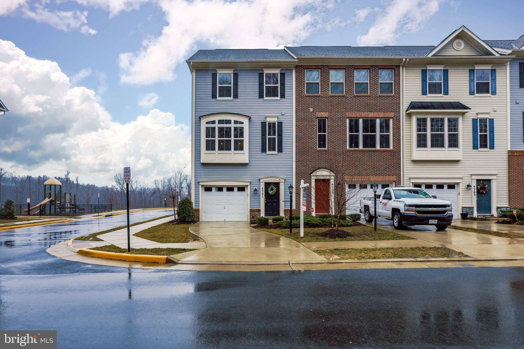 Triangle, VA 22172,4701 POTOMAC HIGHLANDS CIR