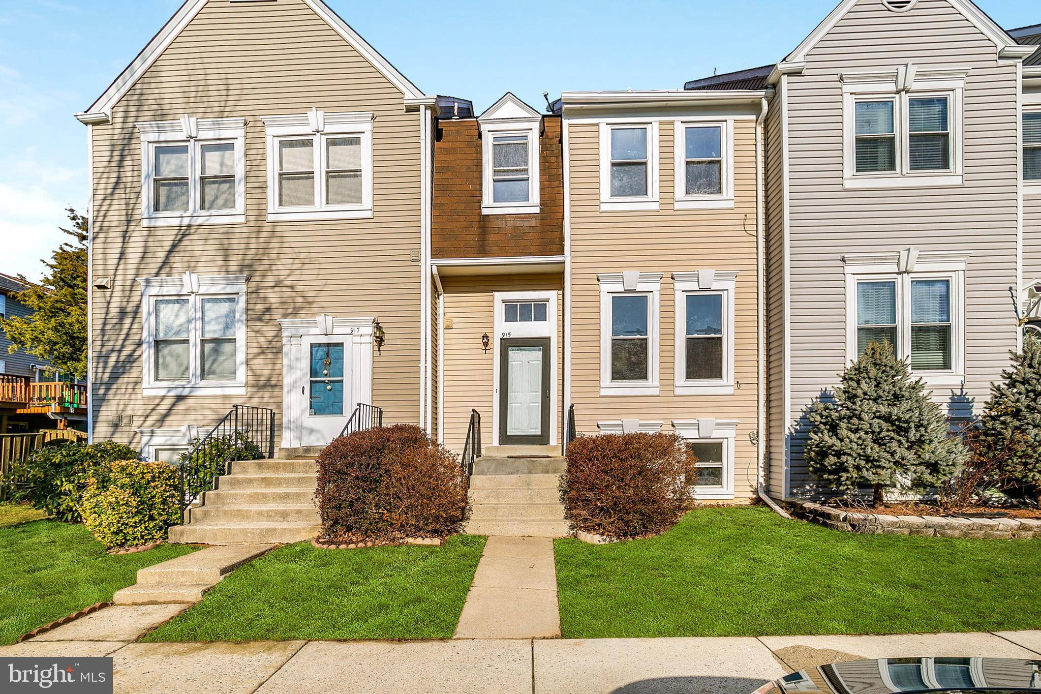 Gaithersburg, MD 20878,915 BAYRIDGE TER