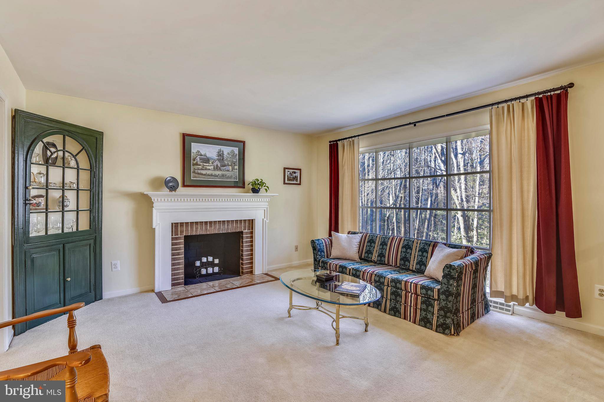 Oakton, VA 22124,3371 HICKORY HILLS DR