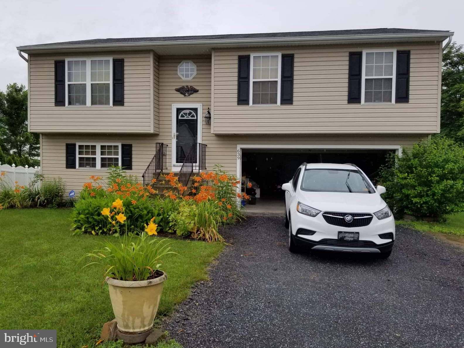 Inwood, WV 25428,639 FORD CIR